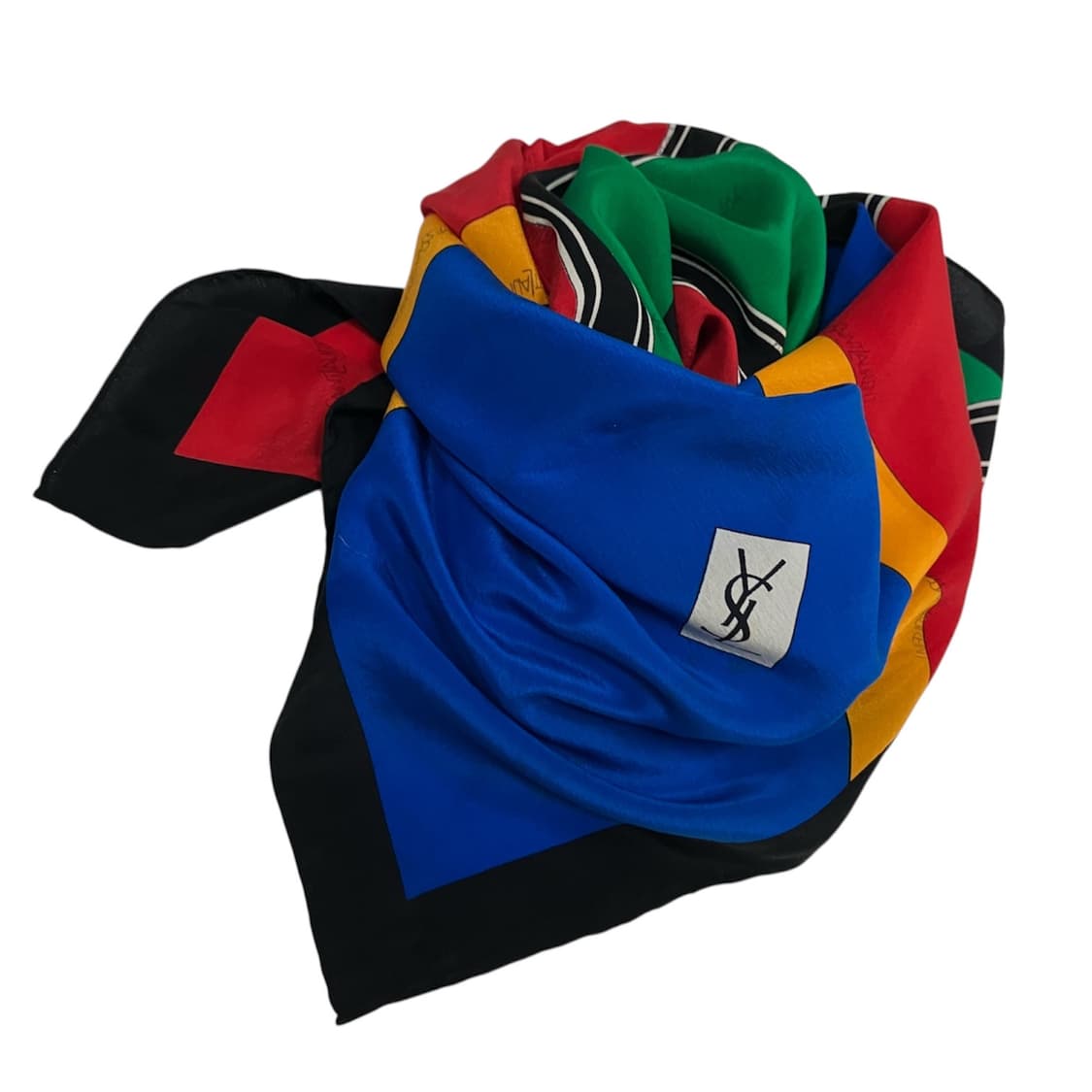 입생로랑 실크 스카프 상품이미지3