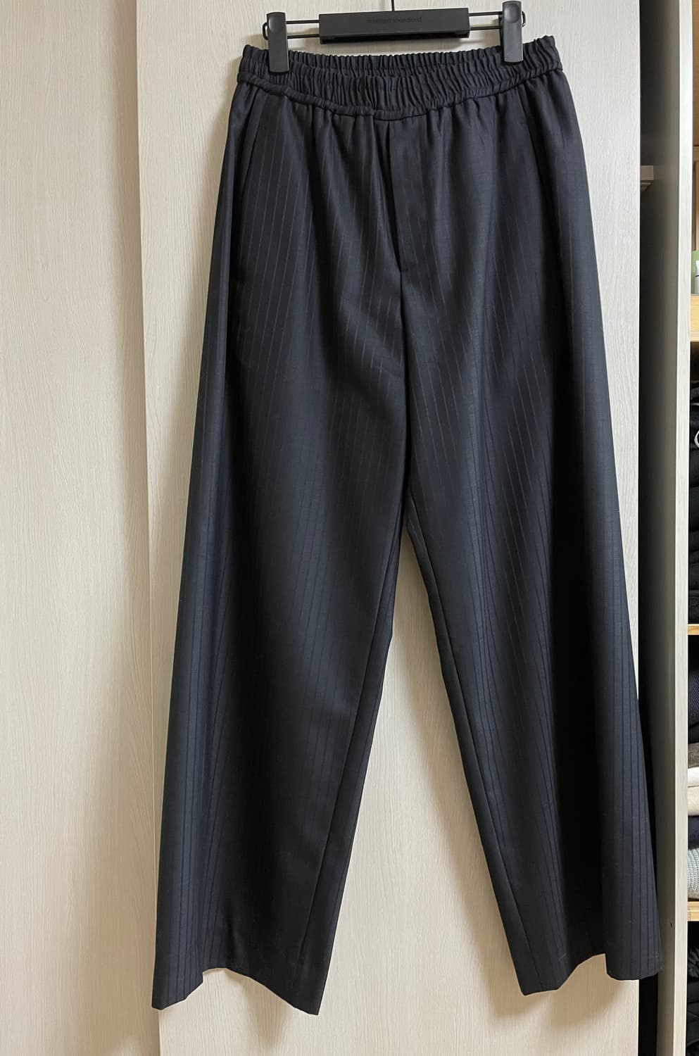 엘무드 카발리 울 스트라이프 와이드 팬츠 다크네이비 46 상품이미지1