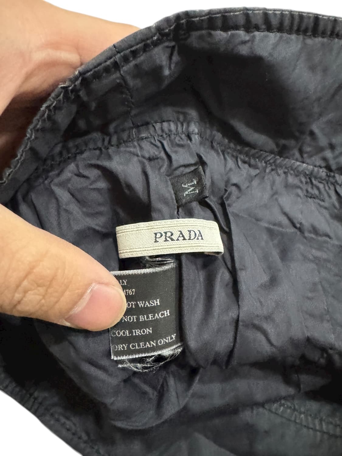 프라다 버킷햇 상품이미지3