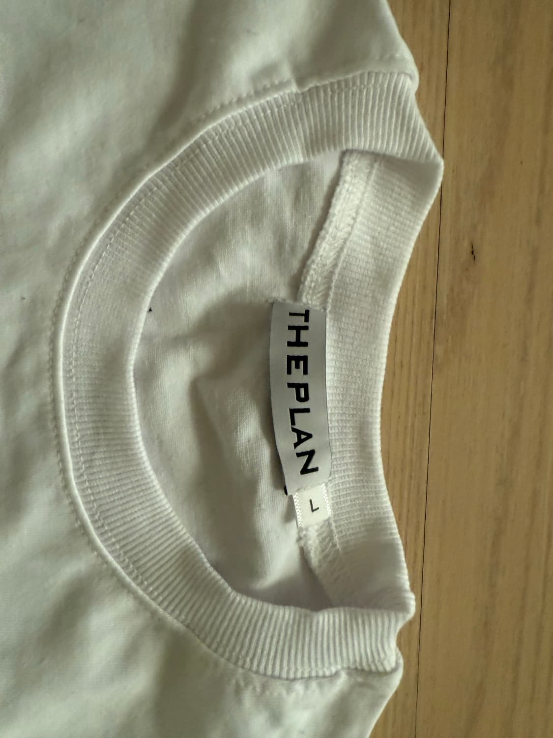 보세 반팔티 새상품  상품이미지1