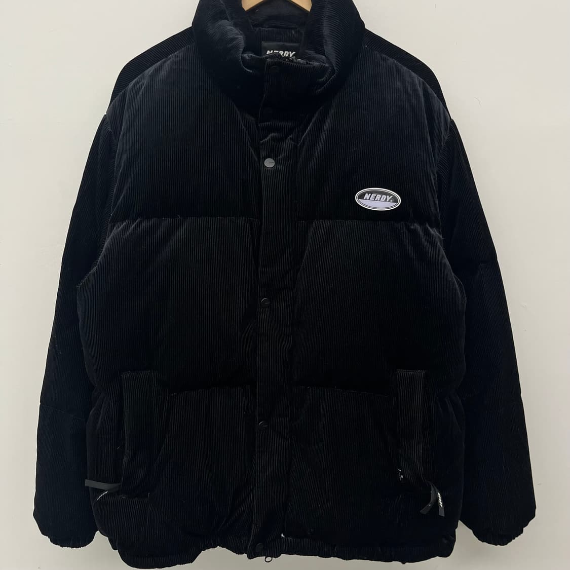 널디 코듀로이 다운 패딩 블랙 남L 상품이미지2