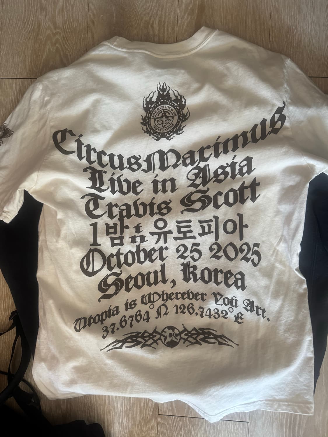 트래비스스캇 내한 md 반팔 상품이미지2