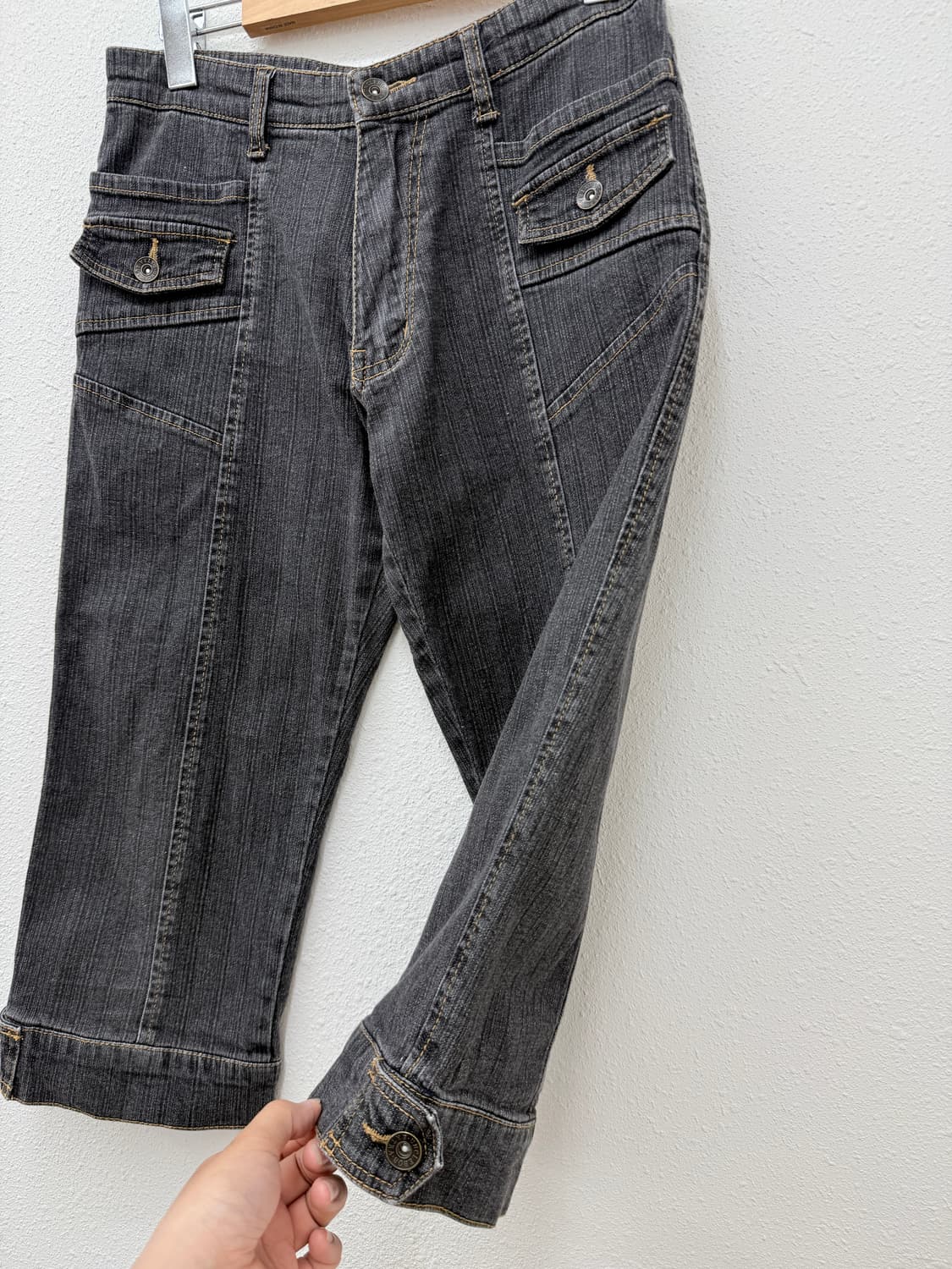 빈티지 블랙 포켓 디테일 카프리 팬츠 상품이미지4