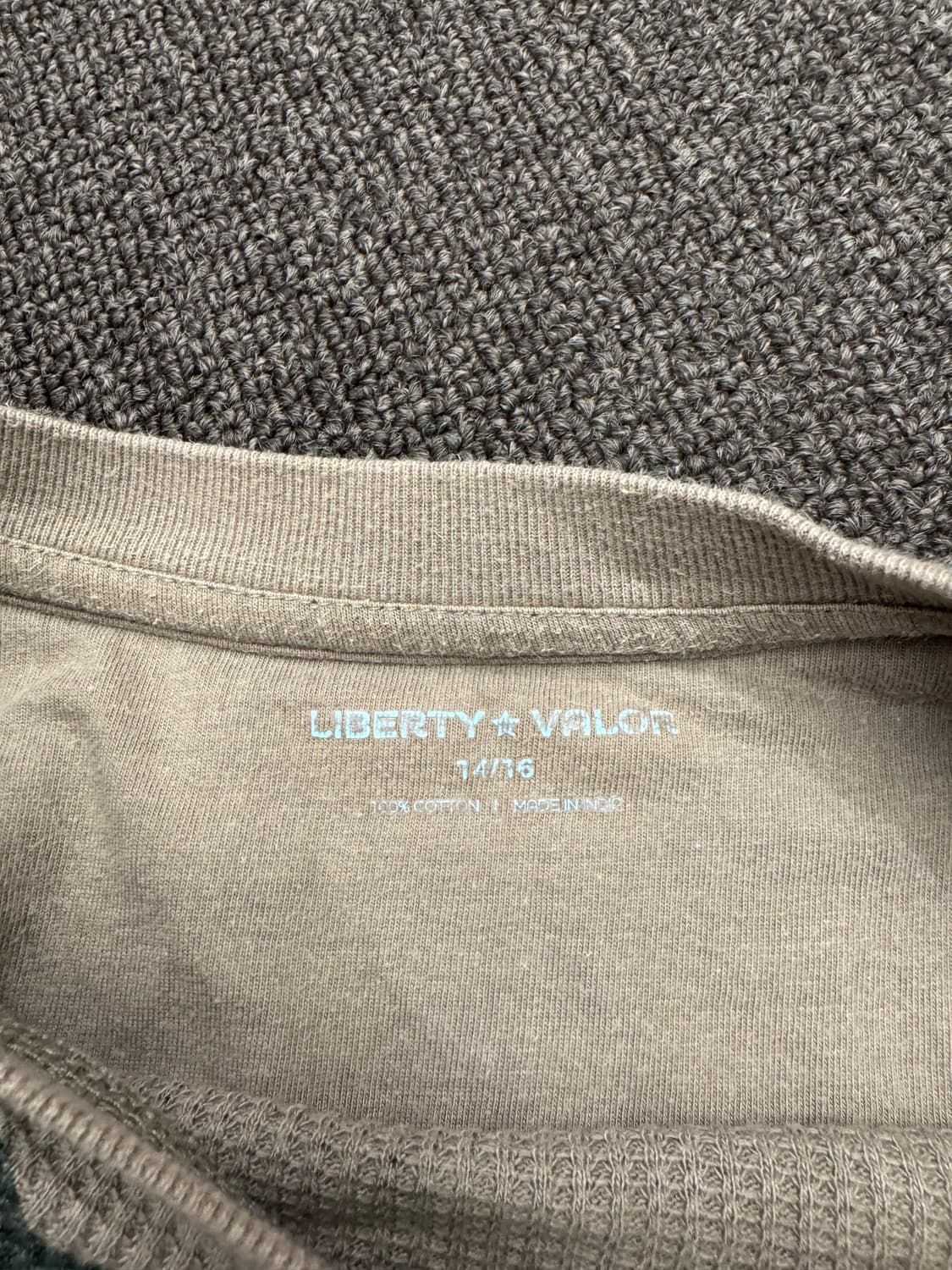 OS)Liberty&Valor 빈티지 카모 패턴 와플 롱슬리브 상품이미지3