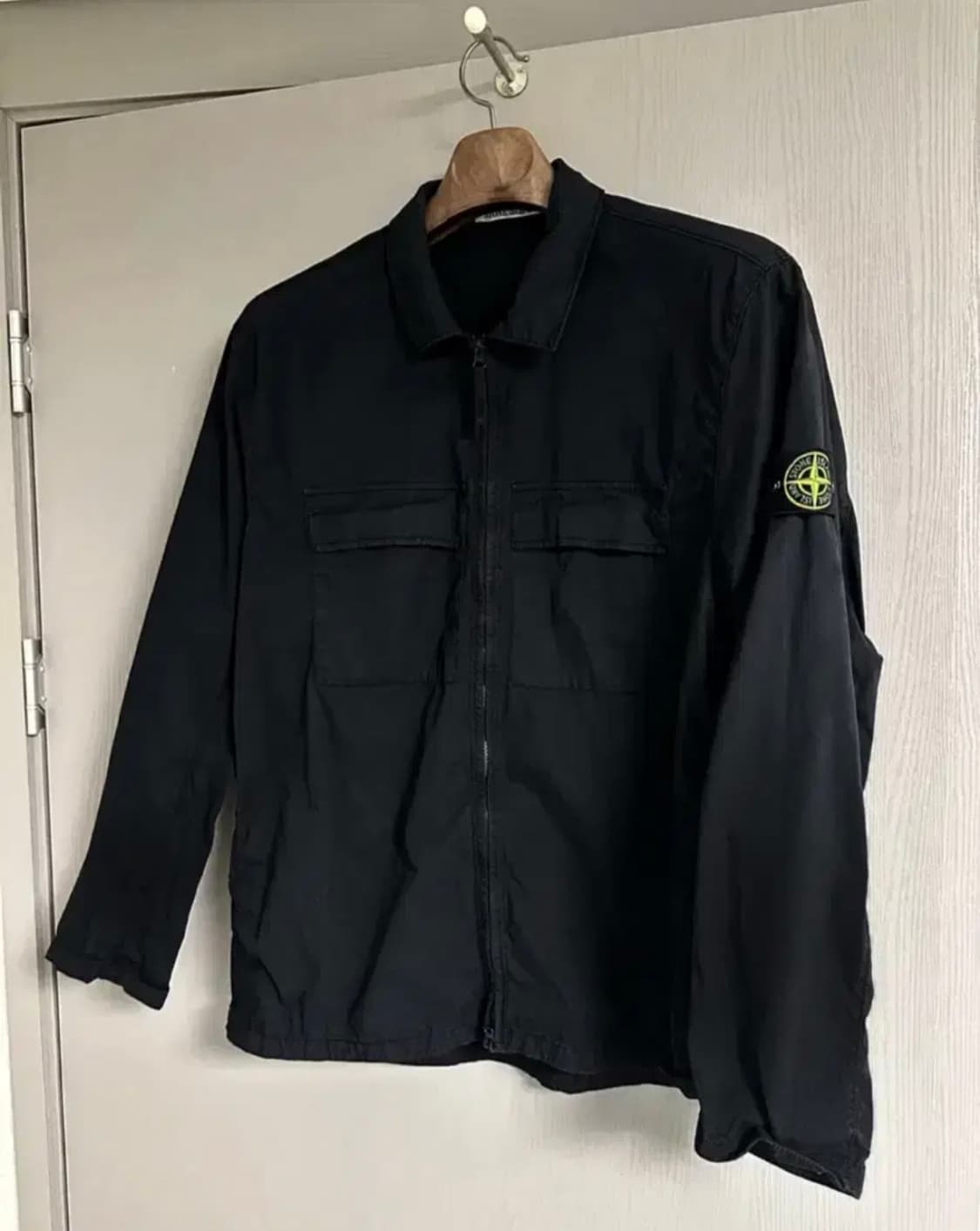 스톤아일랜드 더블 포켓 오버셔츠 상품이미지1