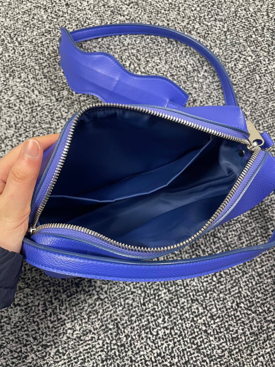 빈티지9. ISSEY MIYAKE 플리츠 플리즈 숄더백 크로스백 블루 상품이미지5