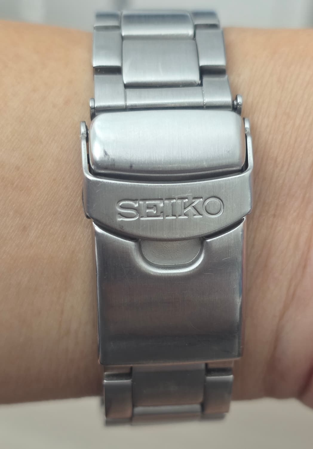 세이코 (SEIKO) 베이비스모 다이버 블랙 오토메틱 스켈레톤 백 시계 상품이미지5