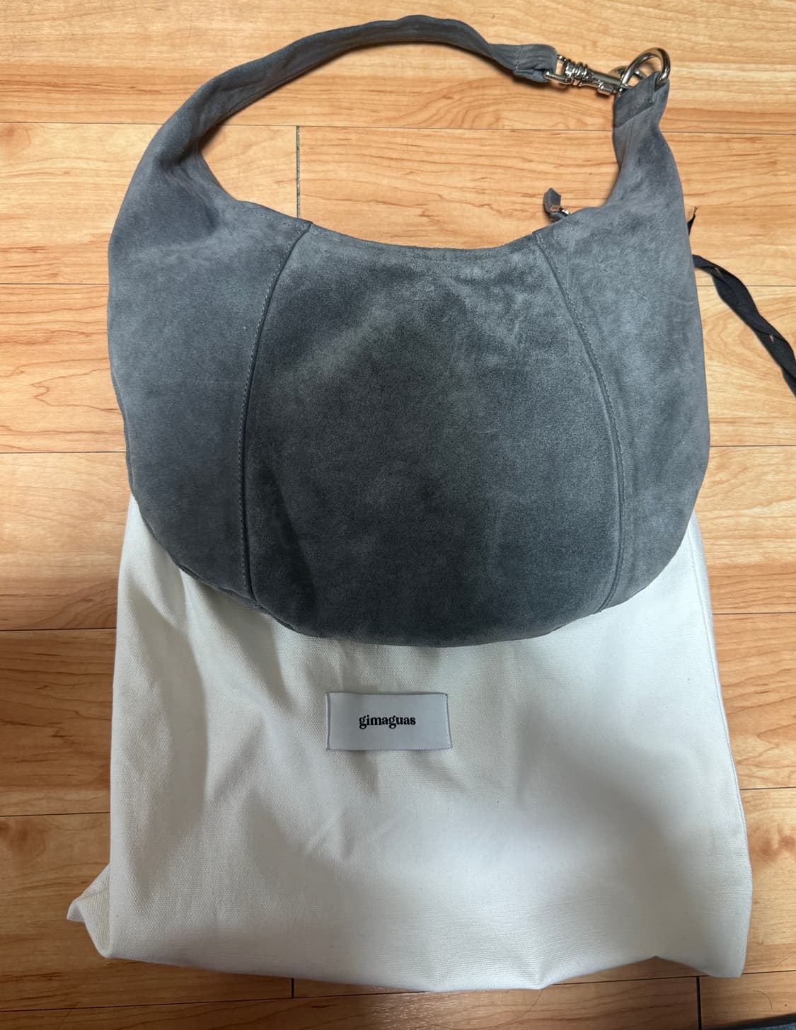 기마구아스 스웨이드백 상품이미지1