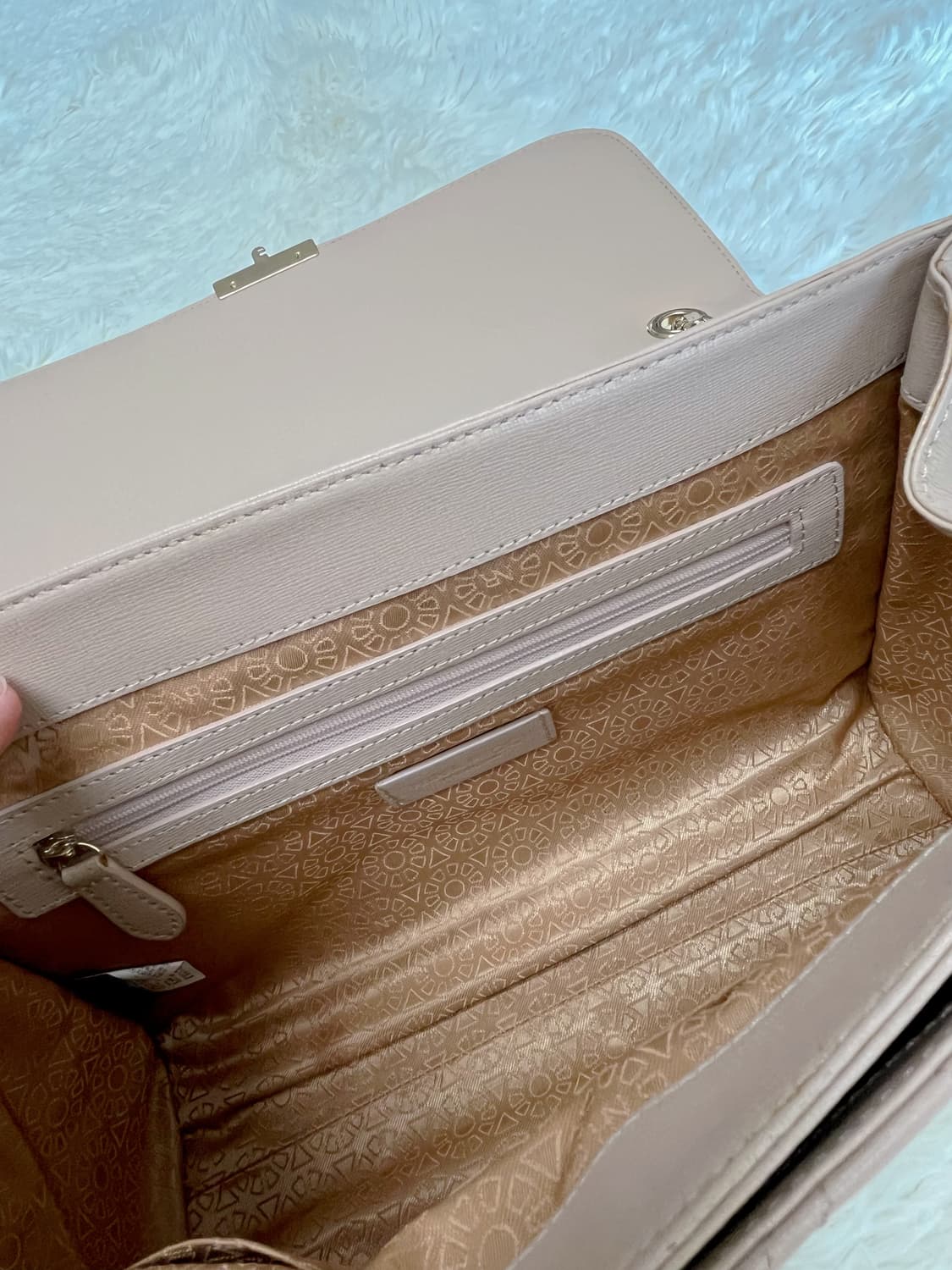 오네갸루템) 니나리치 크로스백/숄더백 100% 정품 상품이미지5