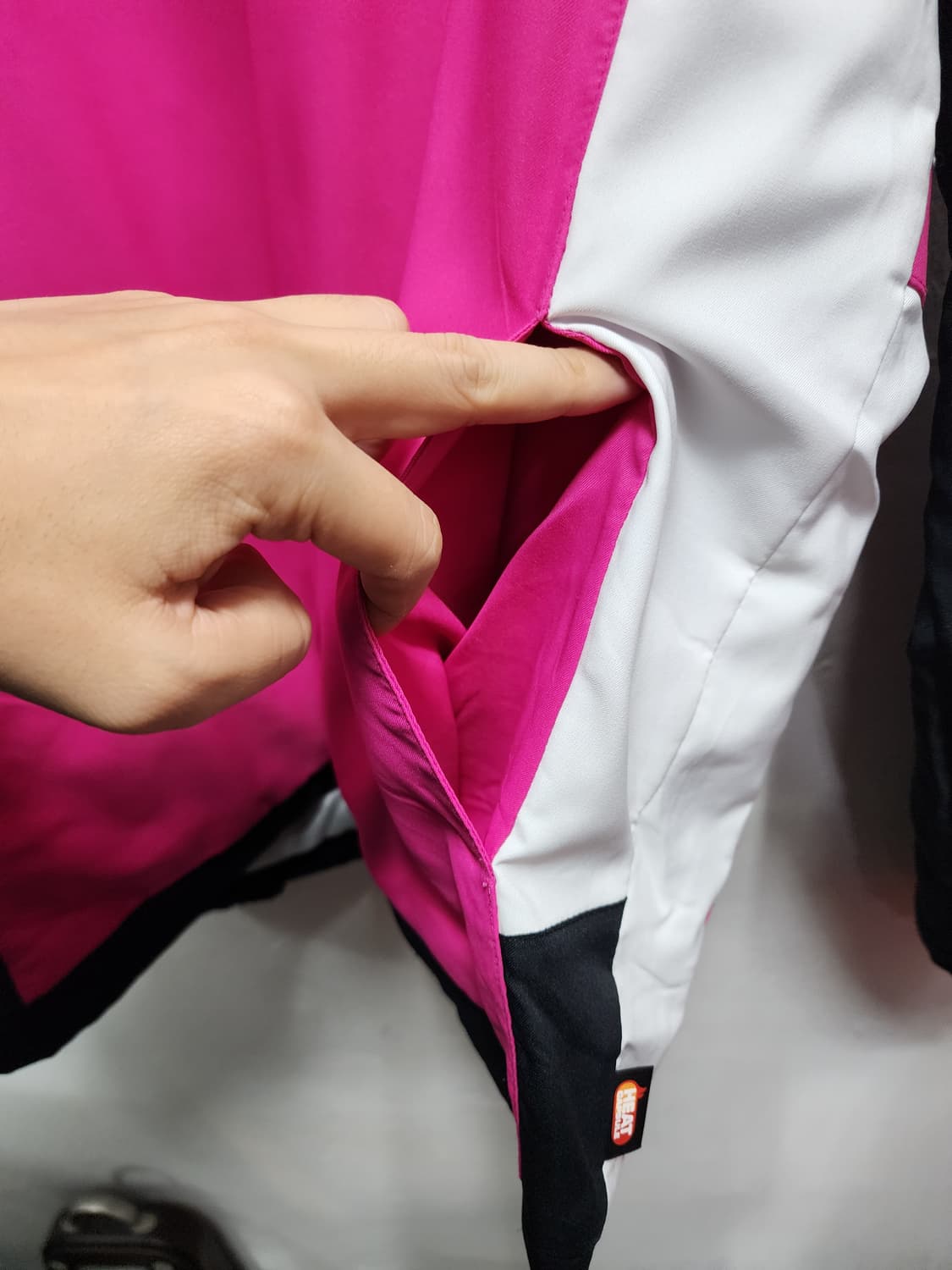 요넥스 히트기어 초경량 패딩 웜업 상품이미지3