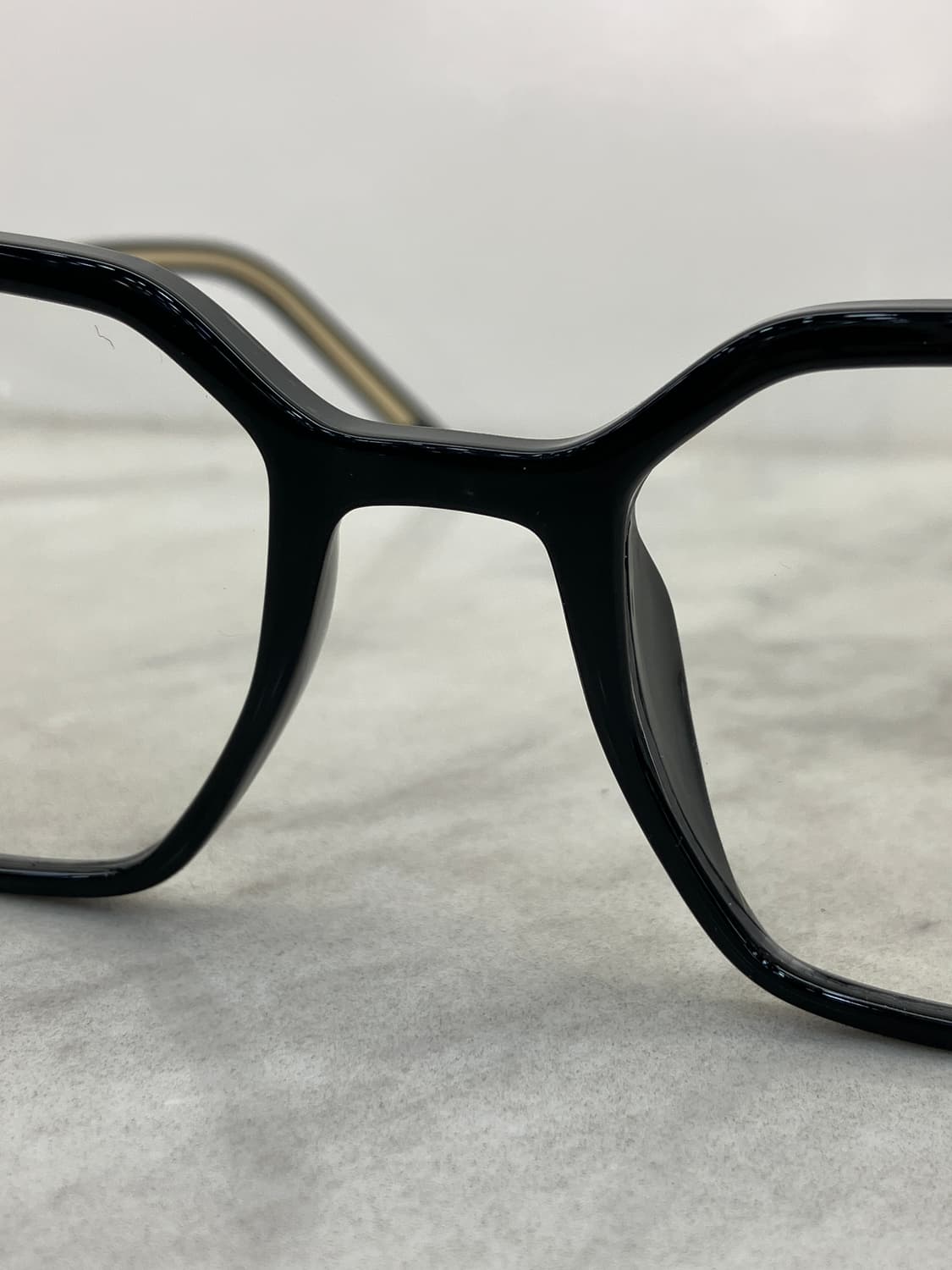 B66 HL 유광 블랙 팔각 뿔테 안경5534 상품이미지5