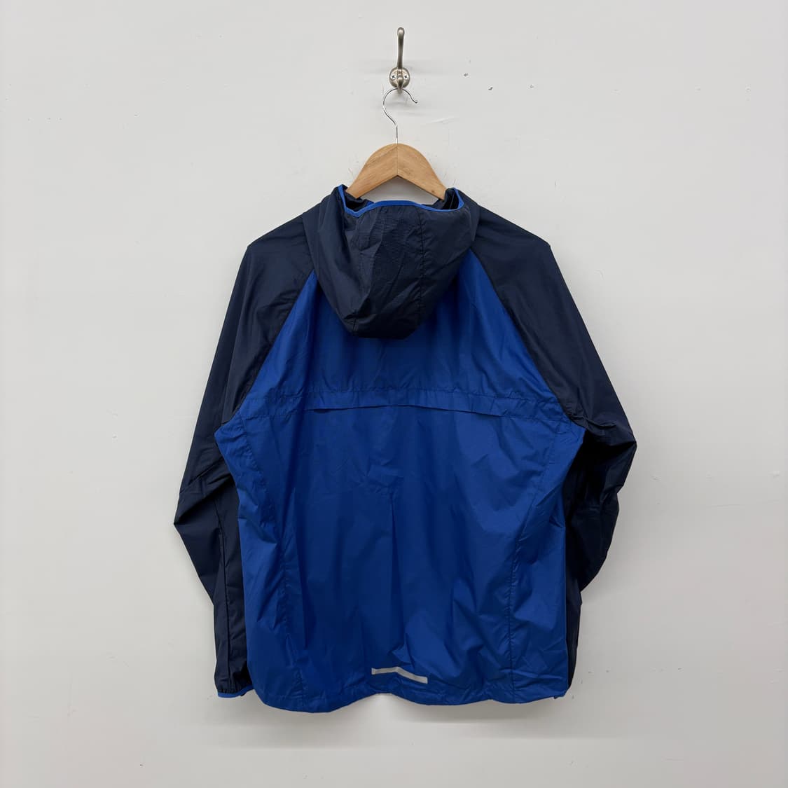 나이키 블루 바람막이 자켓 후드집업 남성XL 상품이미지4