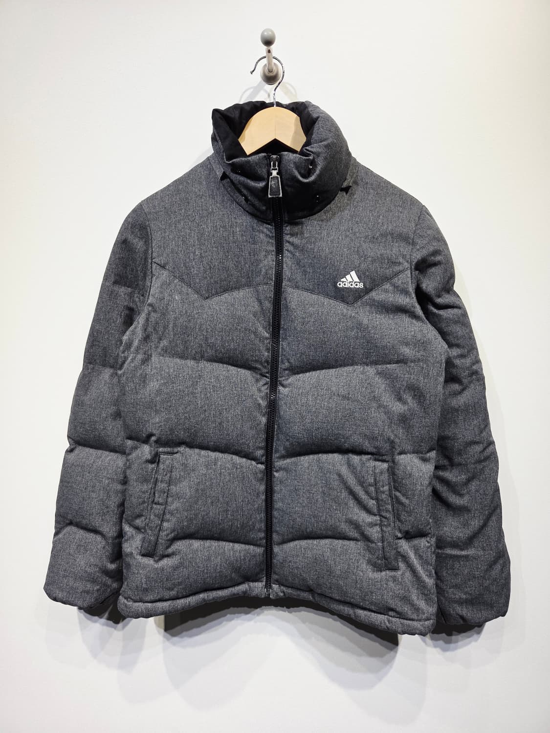 아디다스 그레이 덕다운 패딩_M 상품이미지2