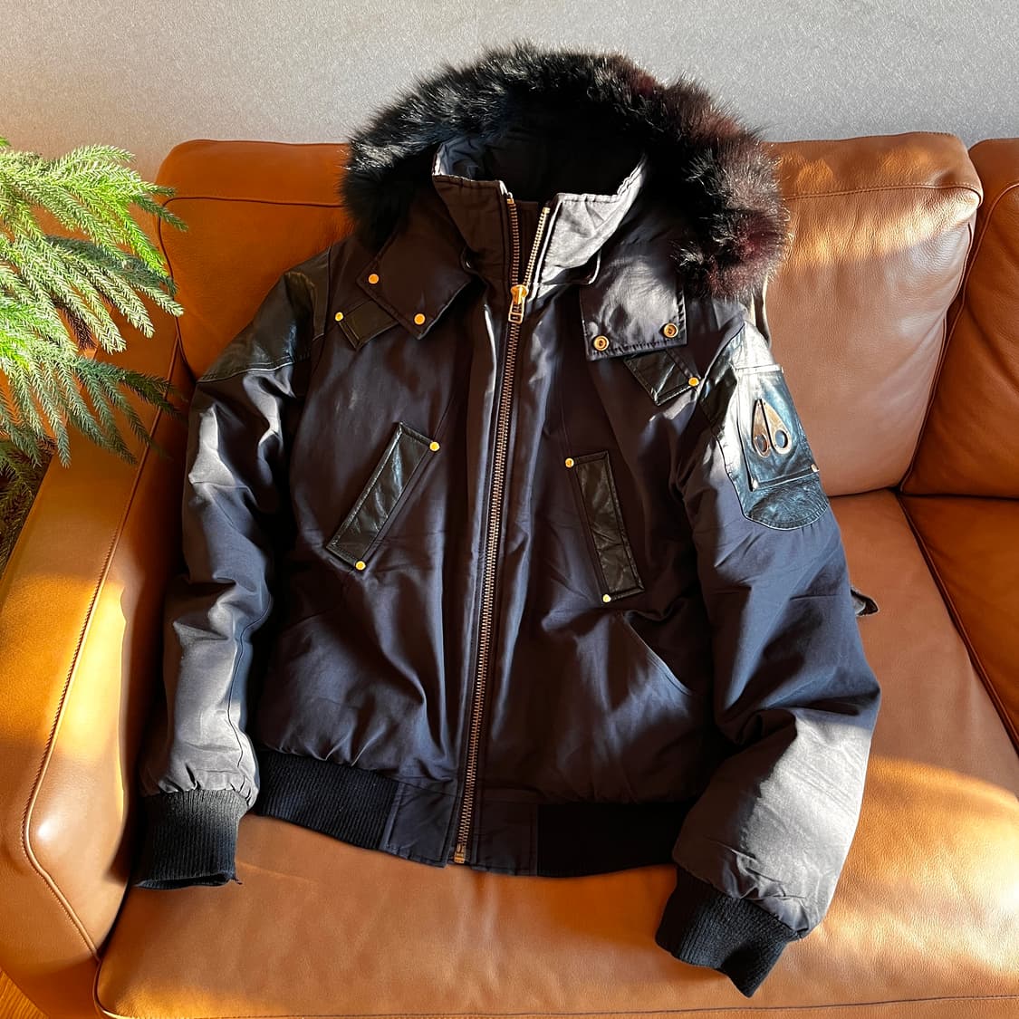 [판매, 교환] 한정판 무스너클 발리스틱 14k 금장 백화점 정품 상품이미지2