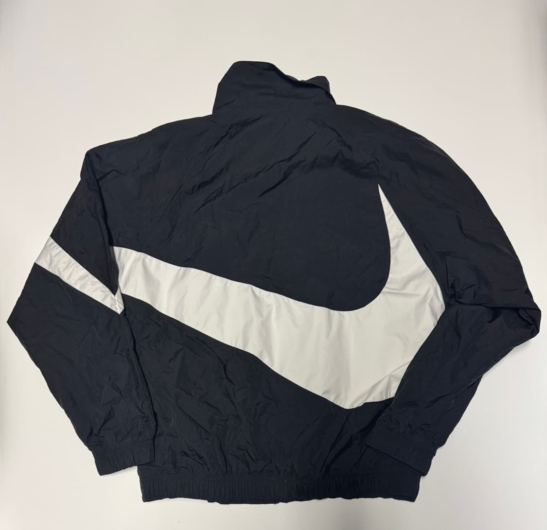나이키 빅 스우시 우븐 바람막이 자켓 M ~ L 블랙 상품이미지2
