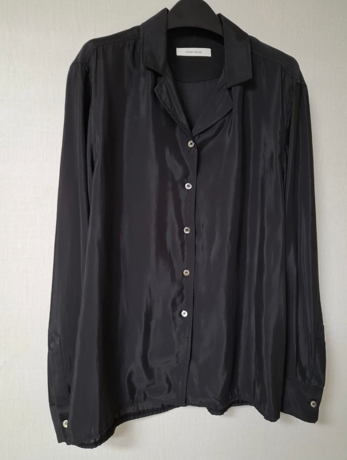 STEADY SELLER 블랙 실크 셔츠 상품이미지2