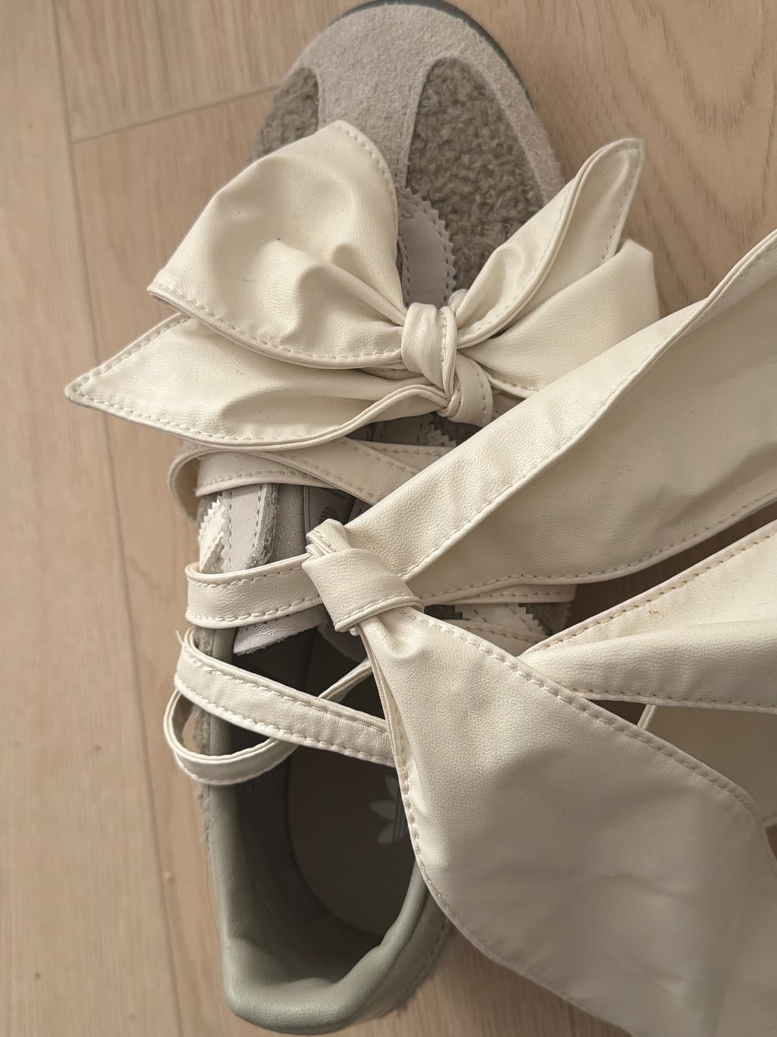 아디다스 Caroline Hu SL 72 (235사이즈,상태 최상! 상품이미지5