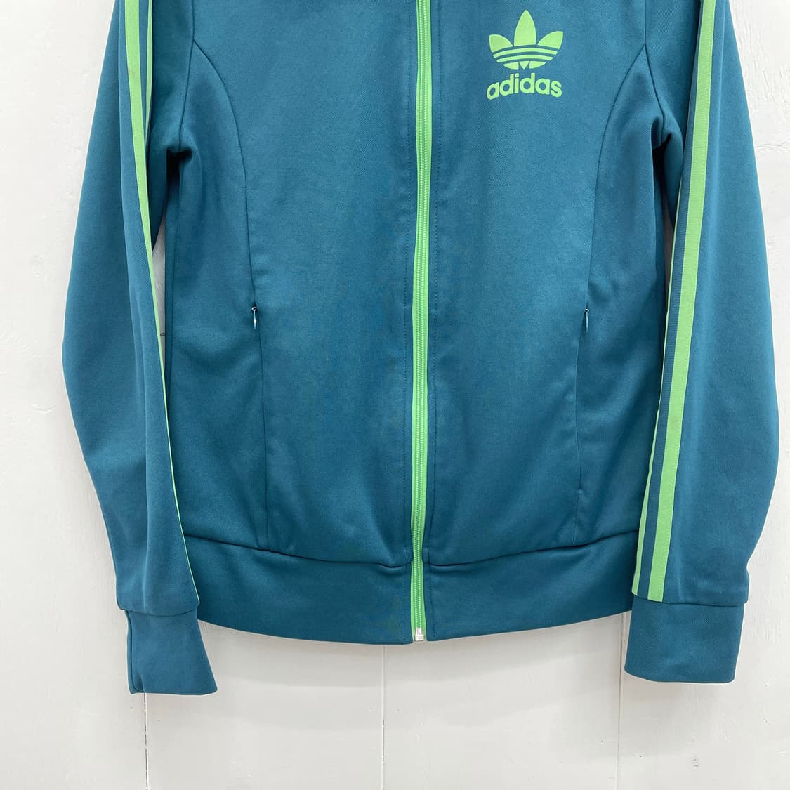 아디다스 오리지널스 유로파 트랙탑 상품이미지5