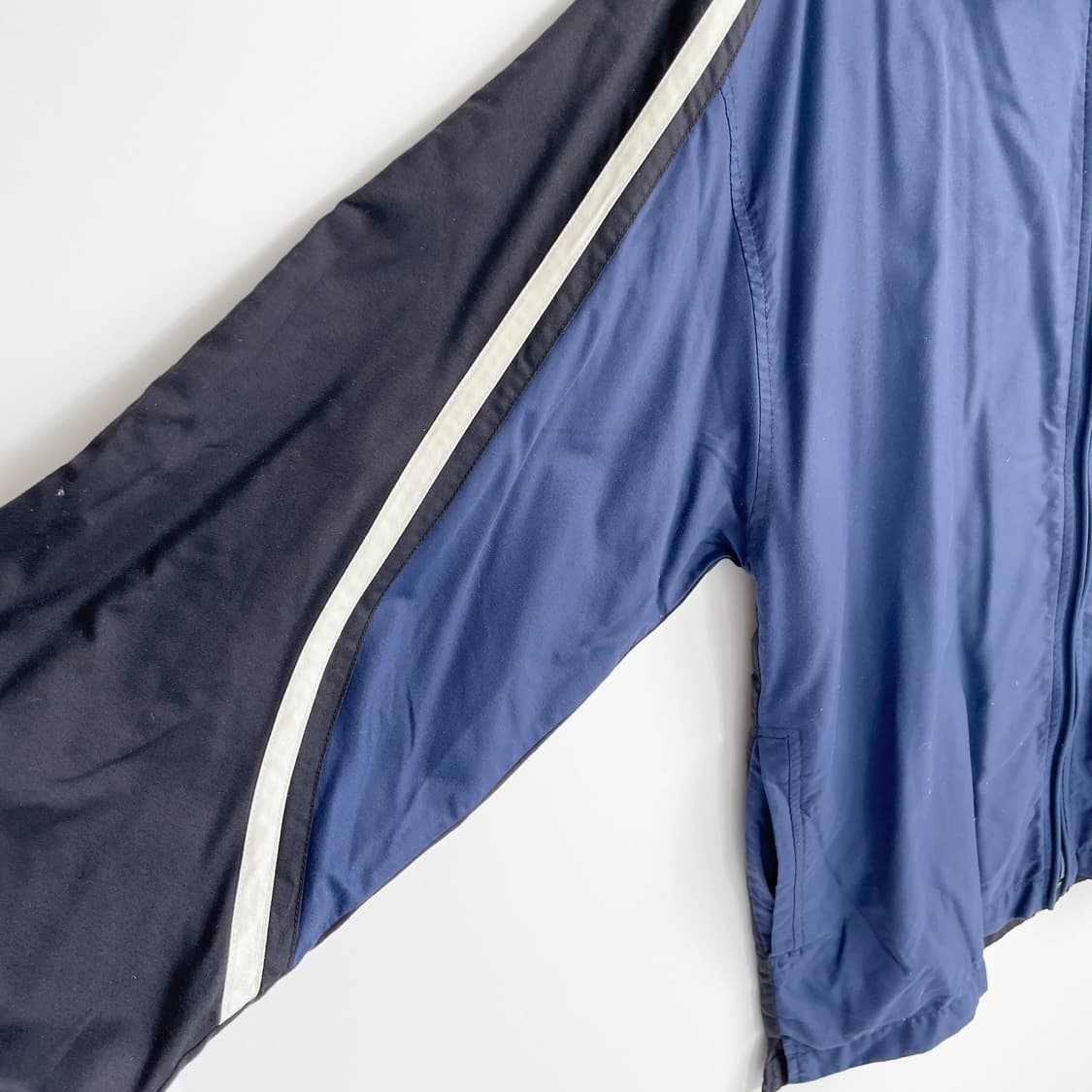 C1 나이키 올드스쿨 스우시 바람막이 100사이즈 상품이미지5