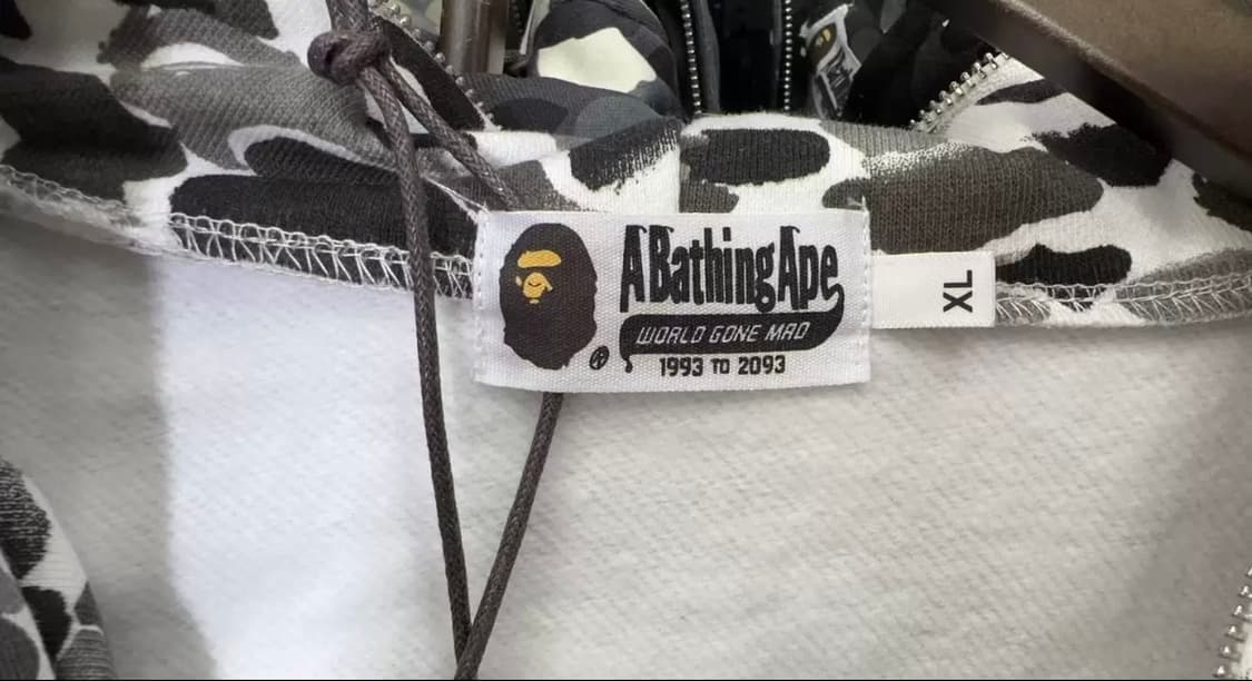 베이프 샤크후드 백계카모 새상품 s,xl 상품이미지4