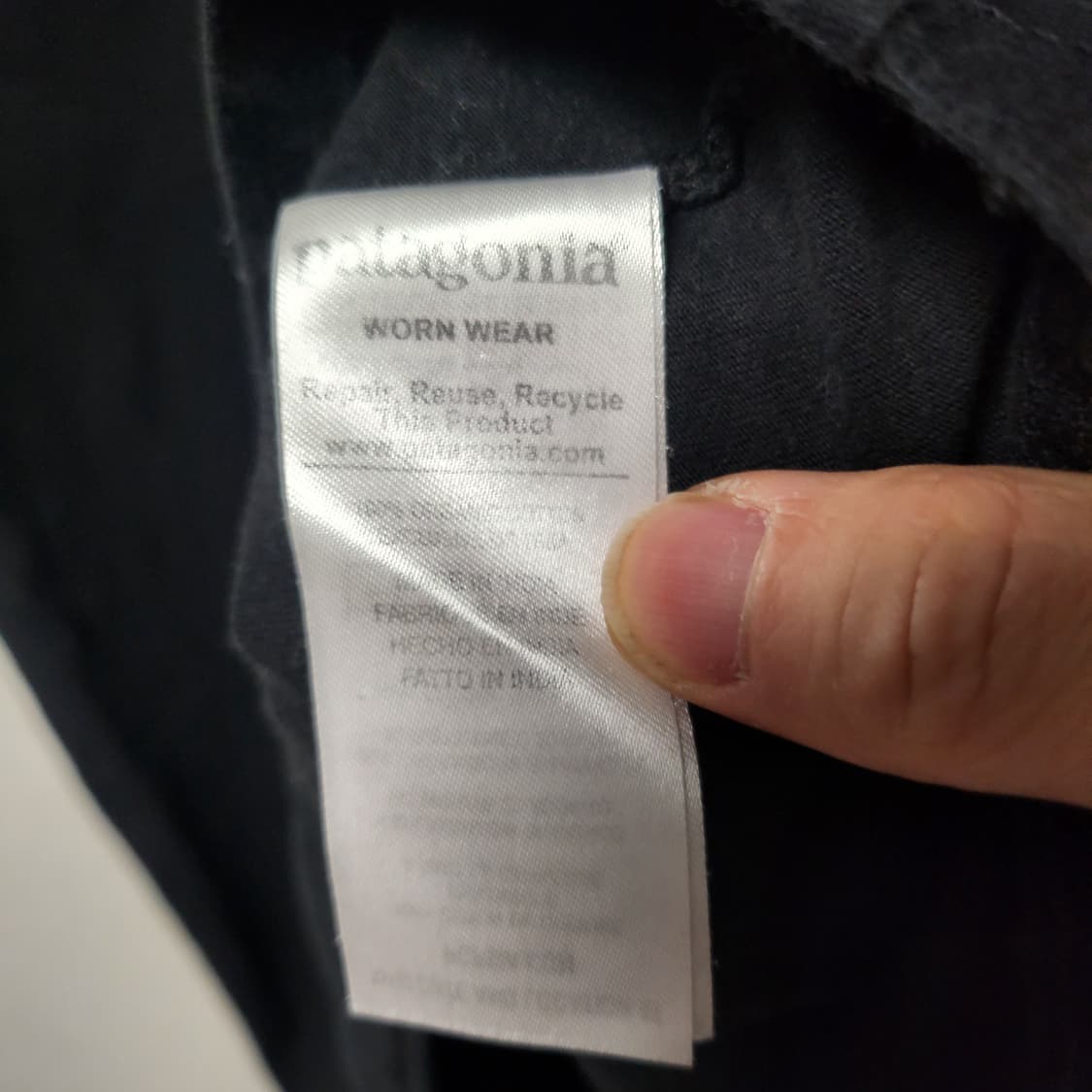 [S] 파타고니아 블랙 반팔 티셔츠 상품이미지5