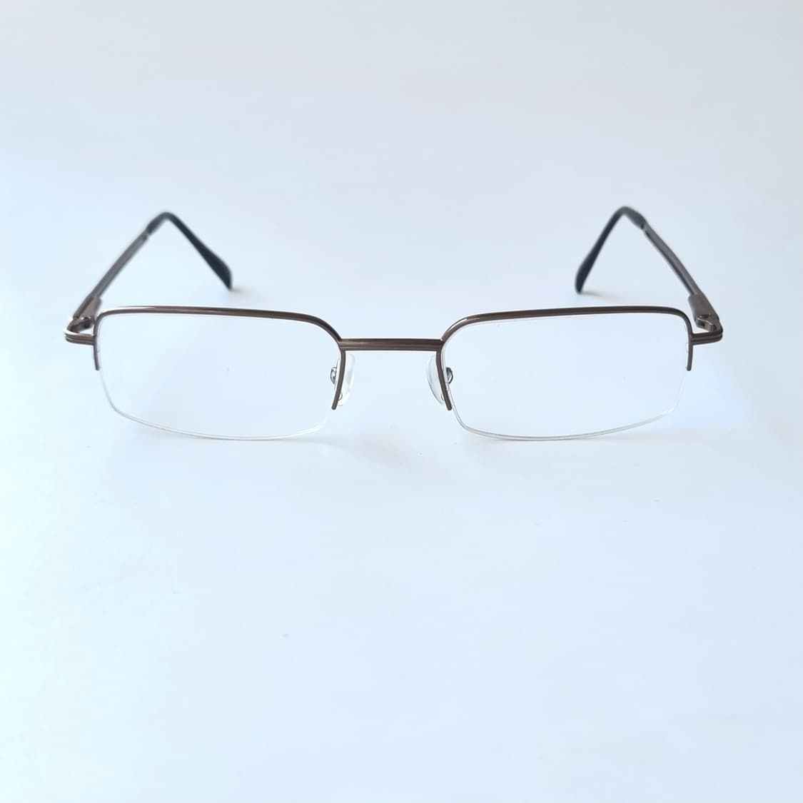 [데드스탁] 클래식 반무테 스퀘어 409 상품이미지2