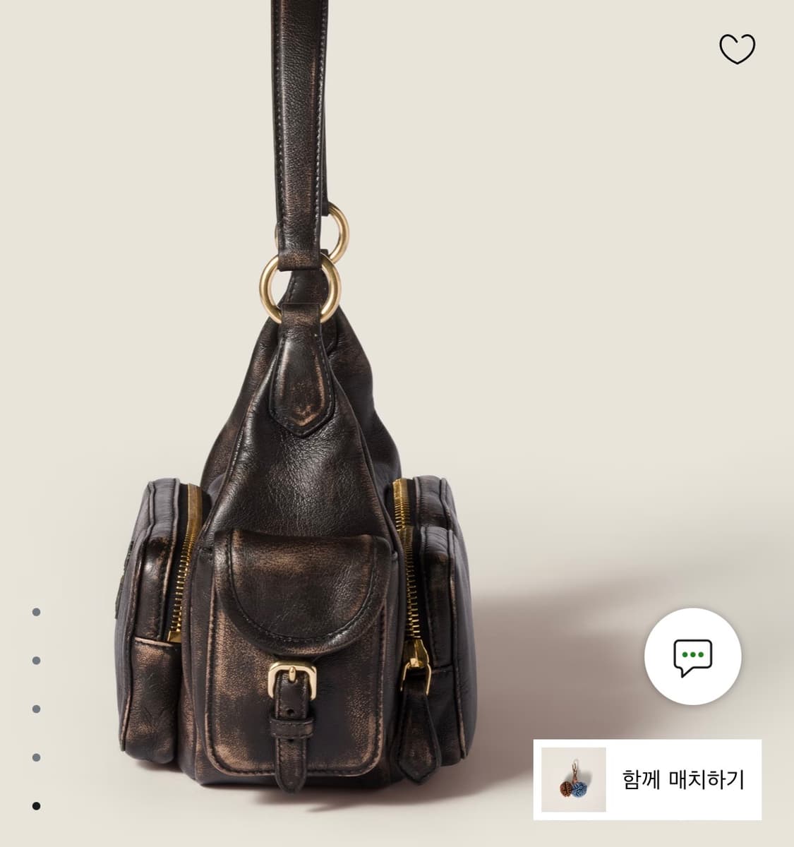 미우미우 나파가죽 포켓호보백 상품이미지4