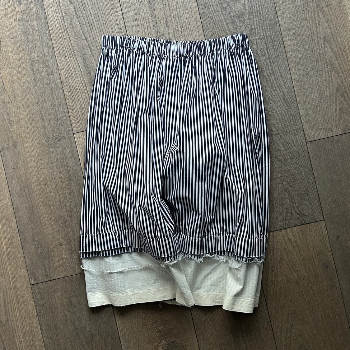 Flower Motif Docking Distressed Skirt 상품이미지5