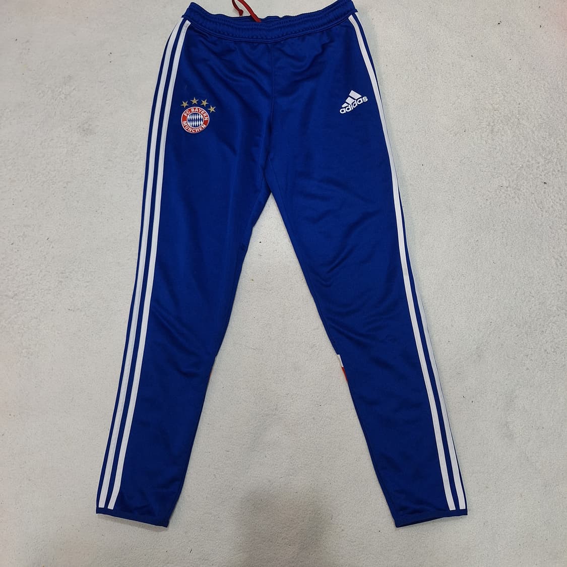 아디다스  바이애론  뭔헨트랙팬츠95 상품이미지1