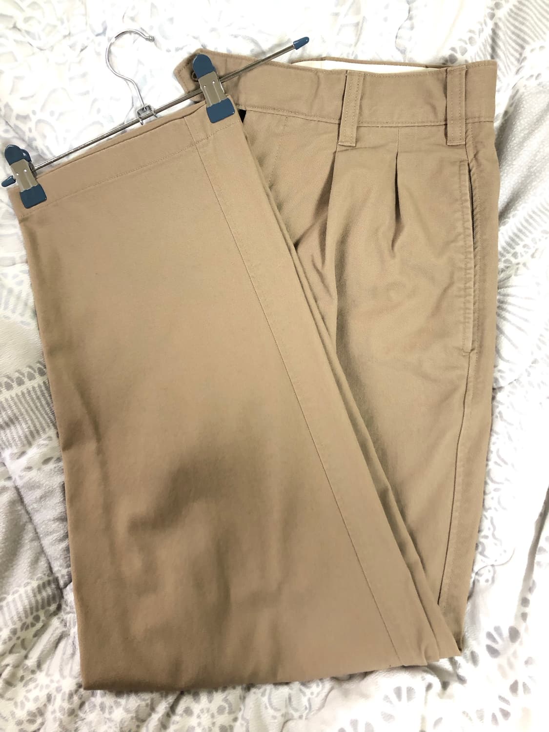 유니클로 u 와이드핏 치노팬츠 상품이미지1