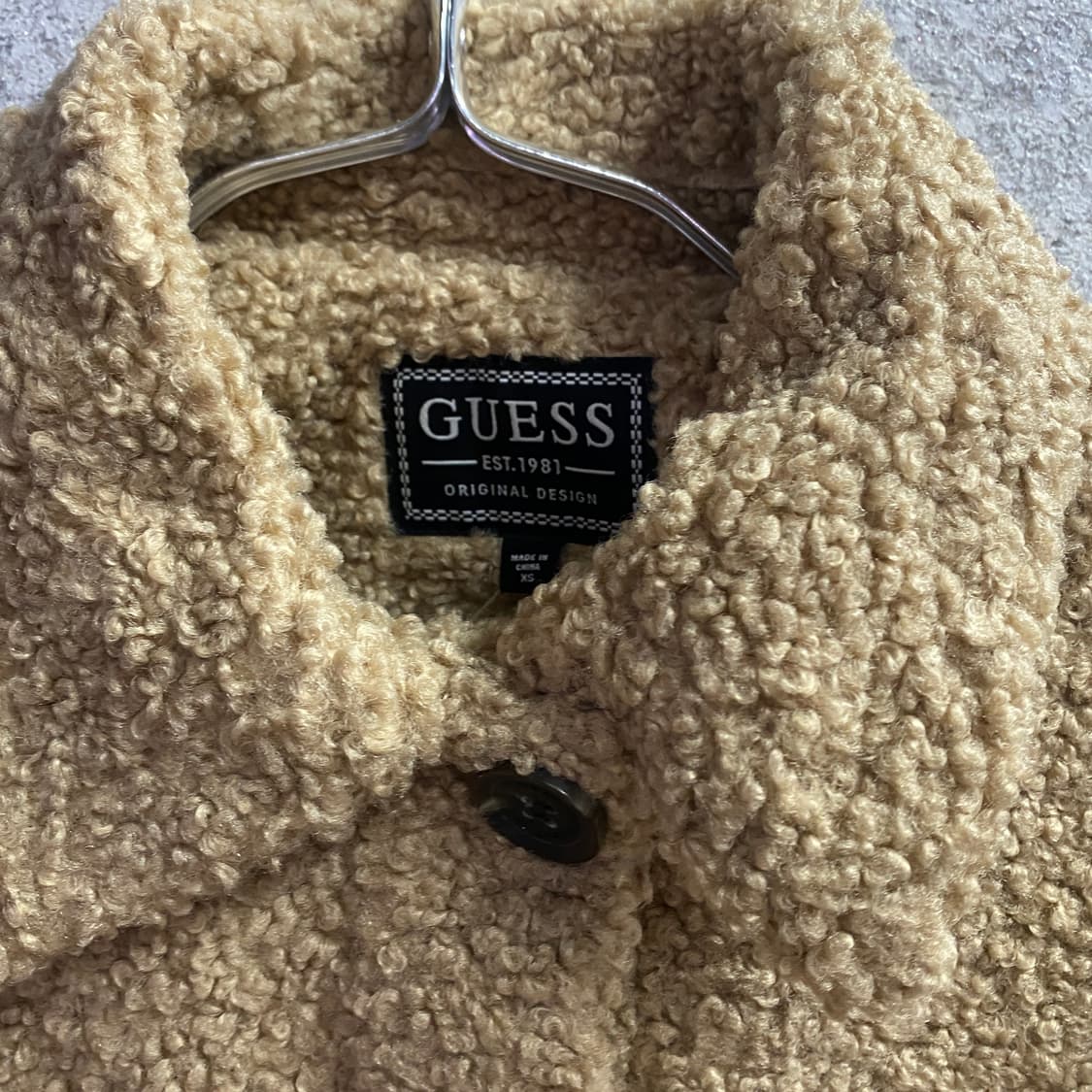 게스 포켓 버튼 쉐르파 자켓  B3040 상품이미지4