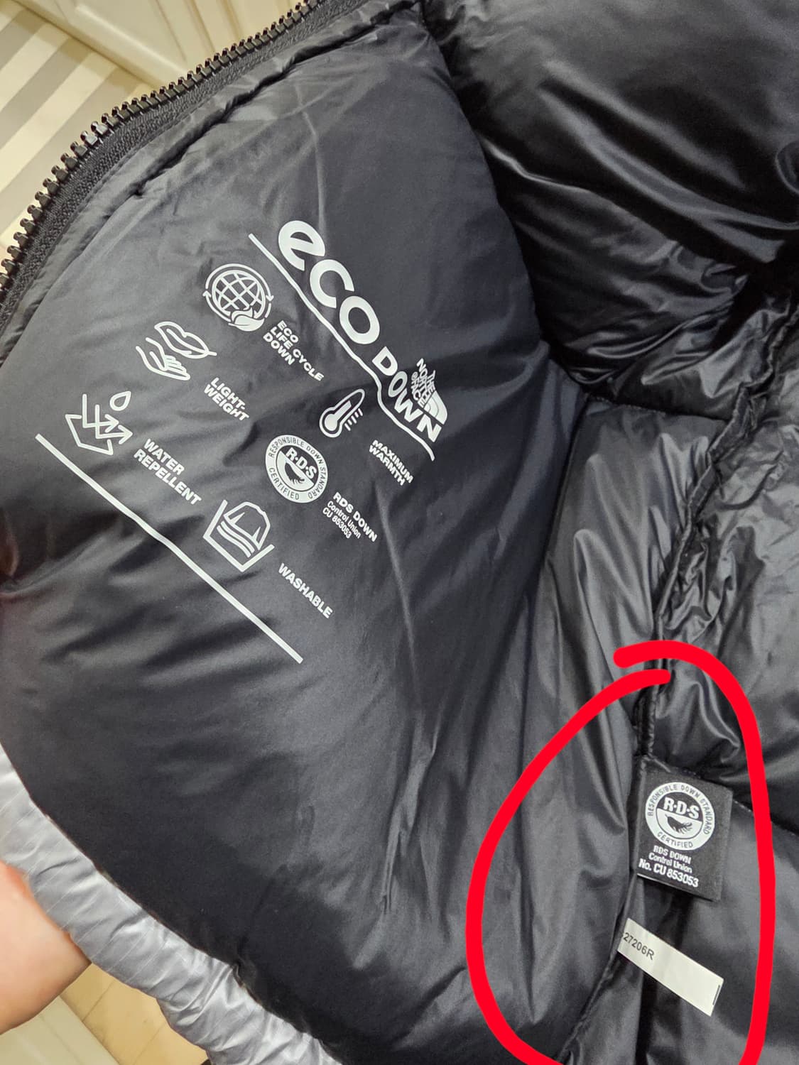 노스페이스 화이트라벨  눕시
사이즈 L 상품이미지8