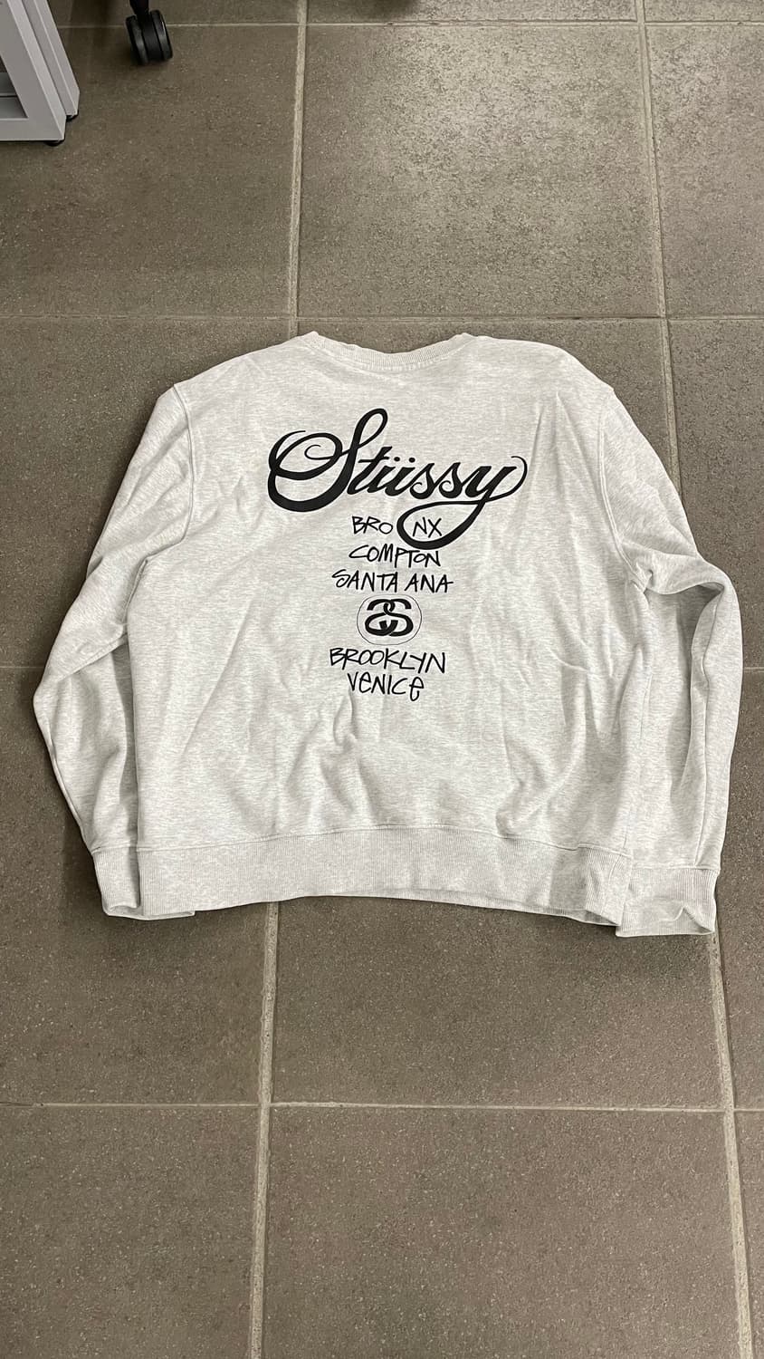 스투시 월드투어 크루넥 애쉬 헤더 2021  상품이미지2