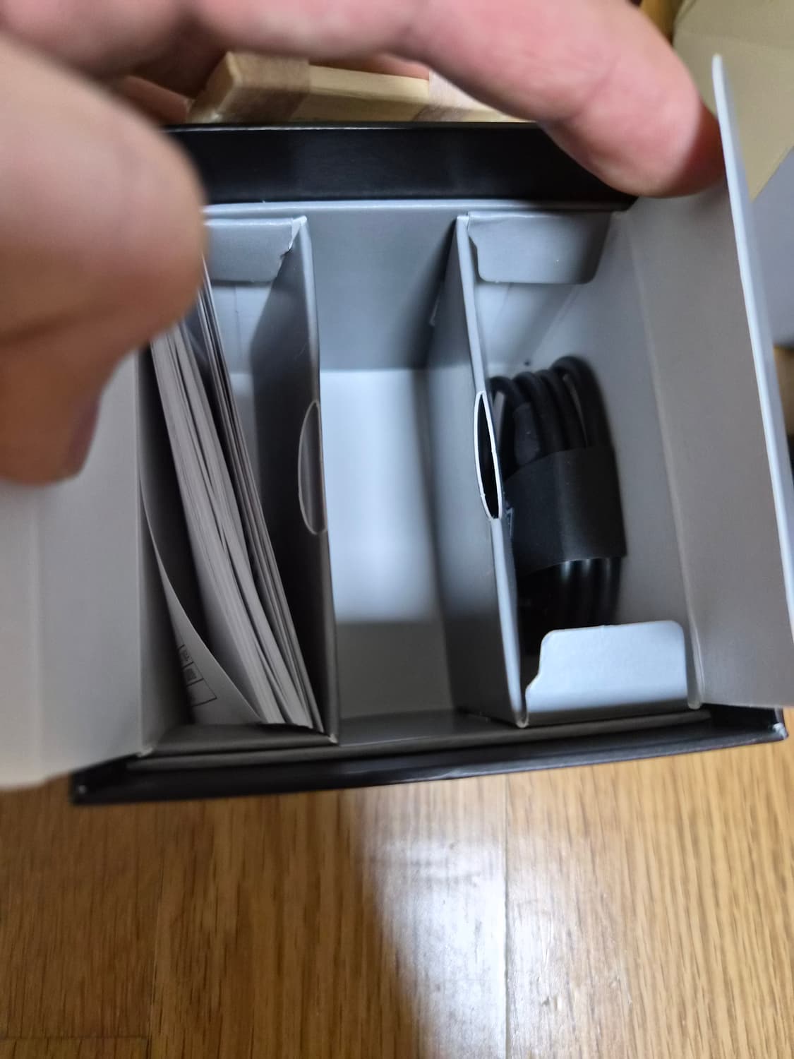 가민 포러너570 블랙 42mm 단순개봉 상품이미지9