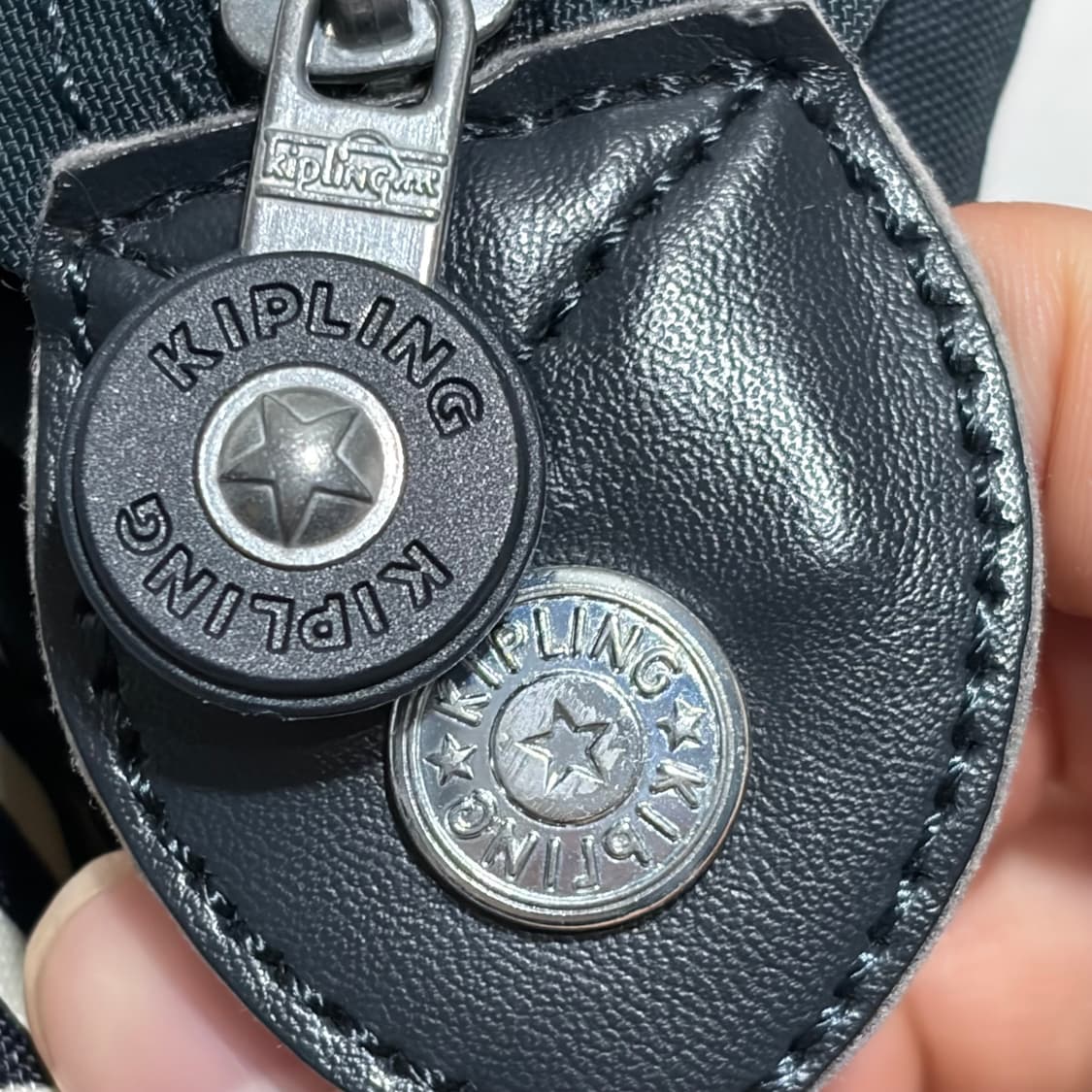 키플링 스트라이프 토트백 상품이미지6