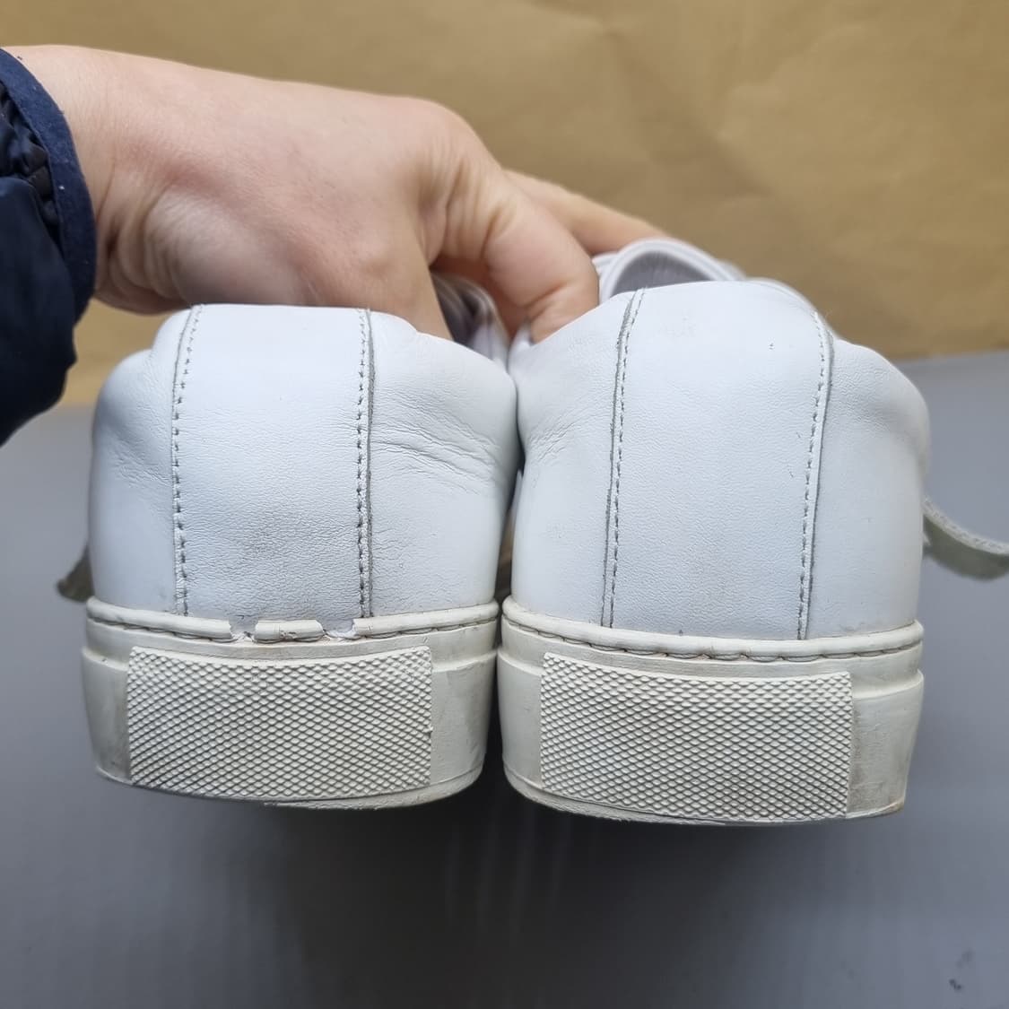 COS 코스 랩오버 남성스니커즈280 상품이미지4