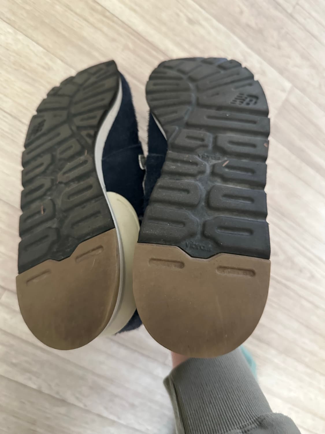 뉴발란스x칼하트 wip 990v1 (285) 상품이미지5