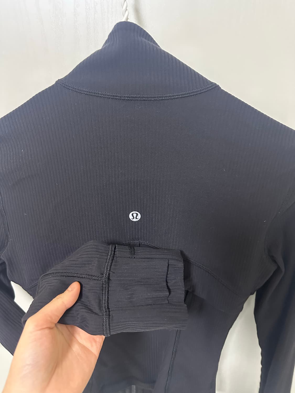 룰루레몬 디파인크롭자켓 0사이즈 상품이미지3