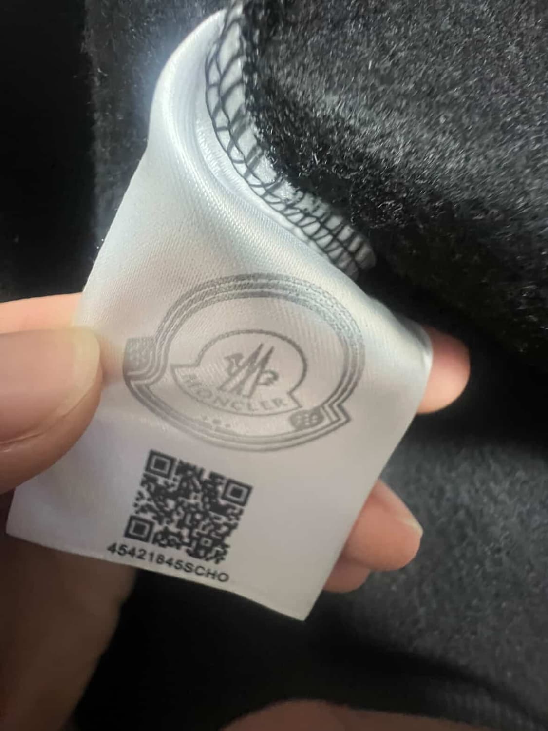 몽클레어맨투맨  상품이미지3