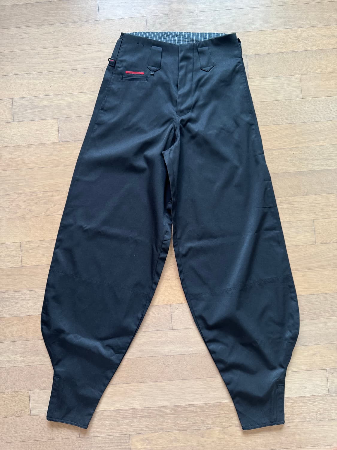 black wolf pants 팝니다 상품이미지1