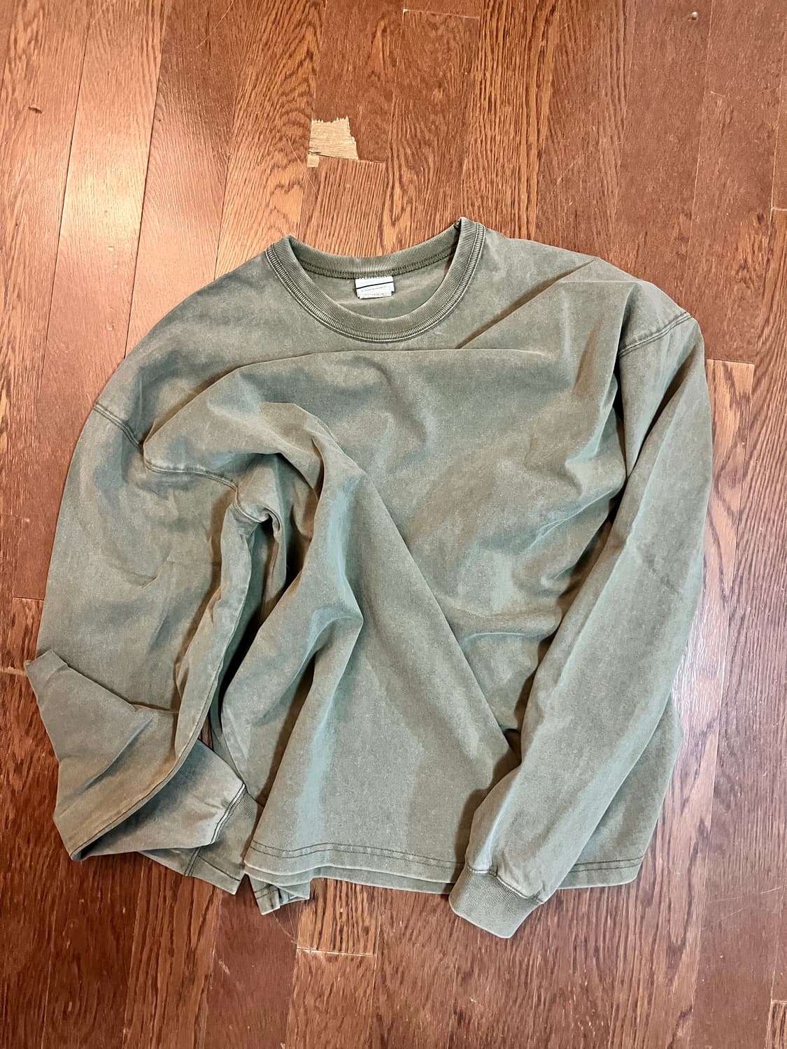 아웃스탠딩 롱슬리브 상품이미지2