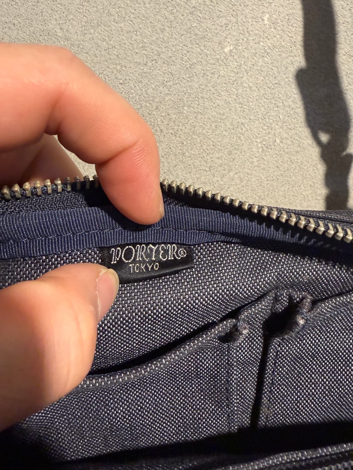 요시다포터 스모키 네이비 크로스백 상품이미지7