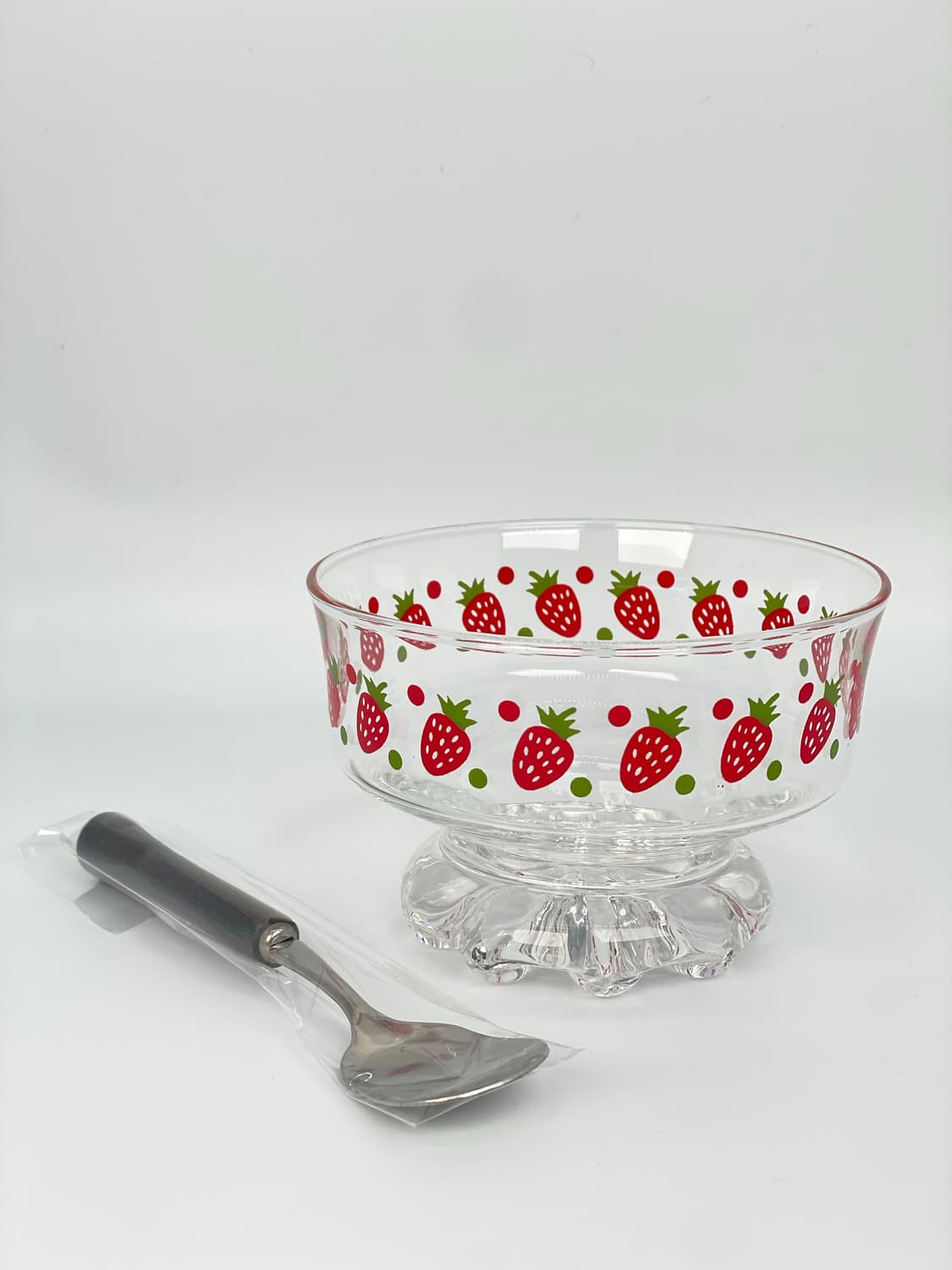빈티지 딸기 도트 프린팅 유리 아이스크림볼 커틀러리 세트 상품이미지1