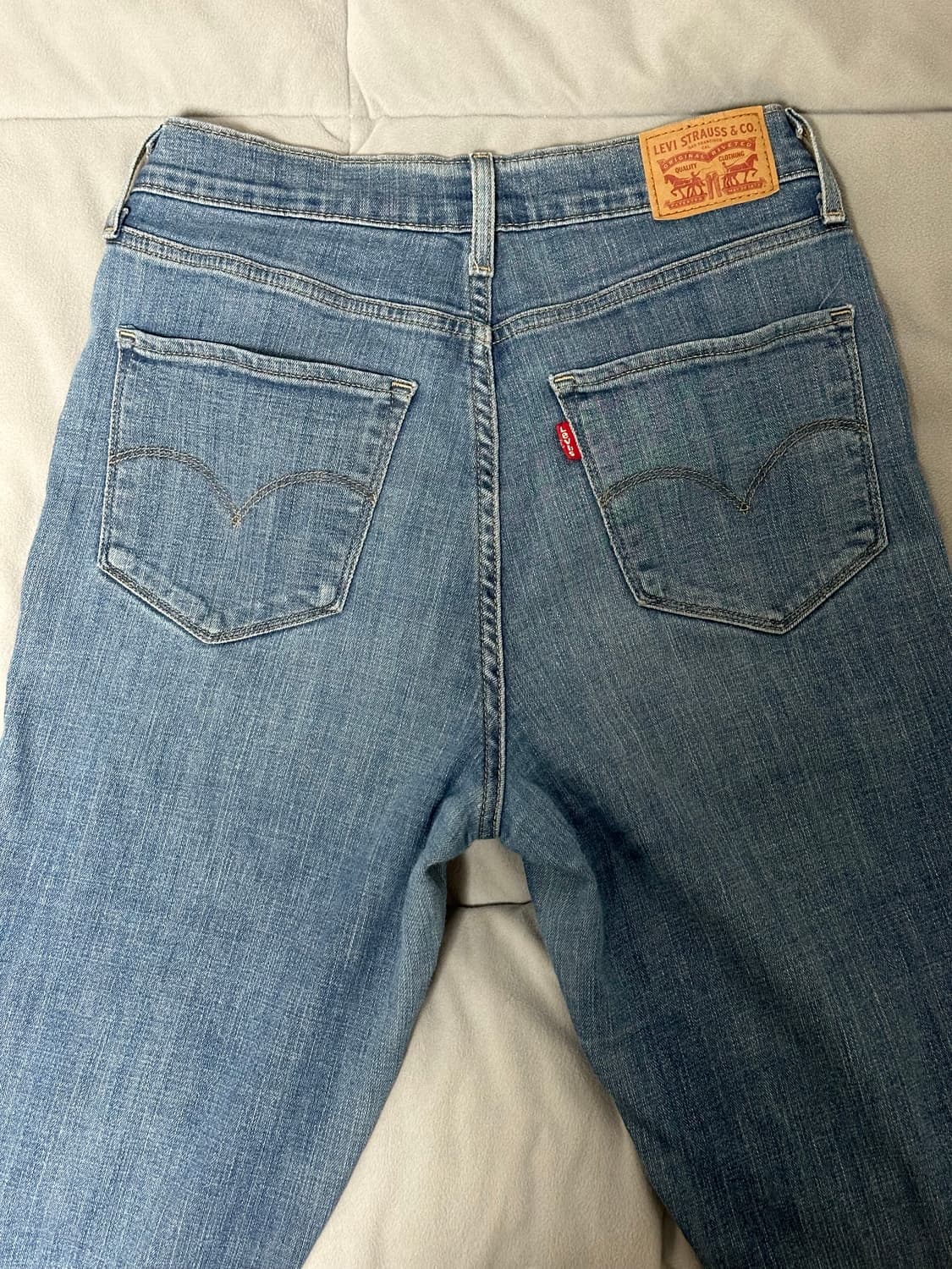 리바이스 724 하이 라이즈 스트레이트 청바지 29 상품이미지2