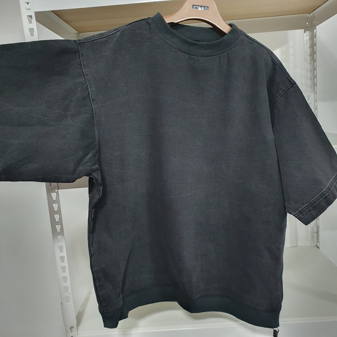 (새상품) 자라 데님 반팔 맨투맨 M 상품이미지3