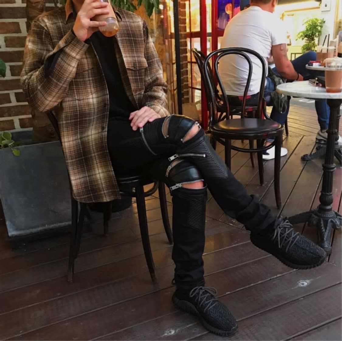 생로랑 15FW 레더 패널진 상품이미지9