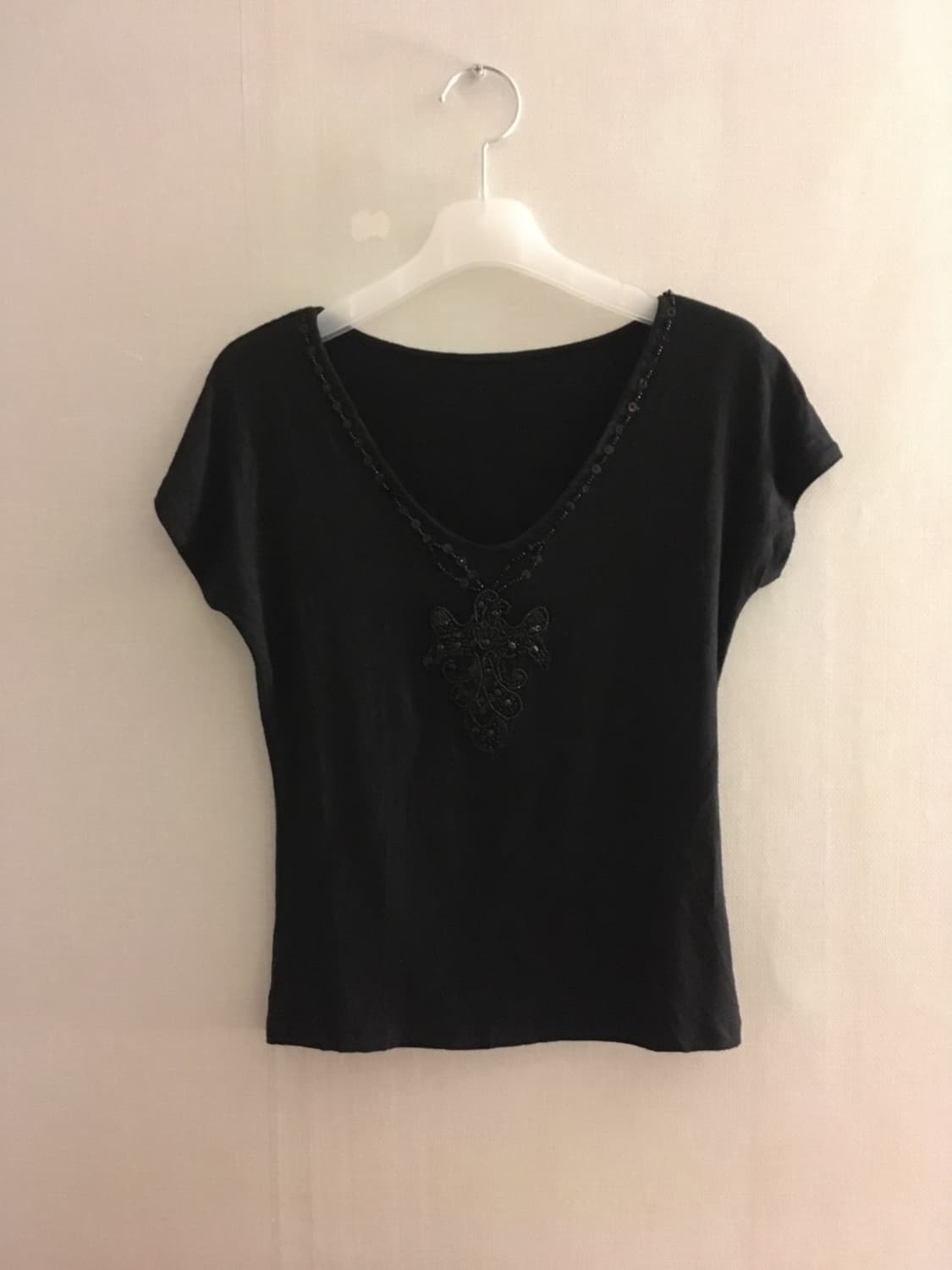 Beaded Cap Sleeve Top 상품이미지1