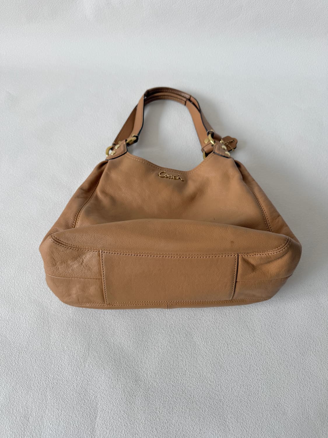 코치(COACH) 레더 숄더백 상품이미지5