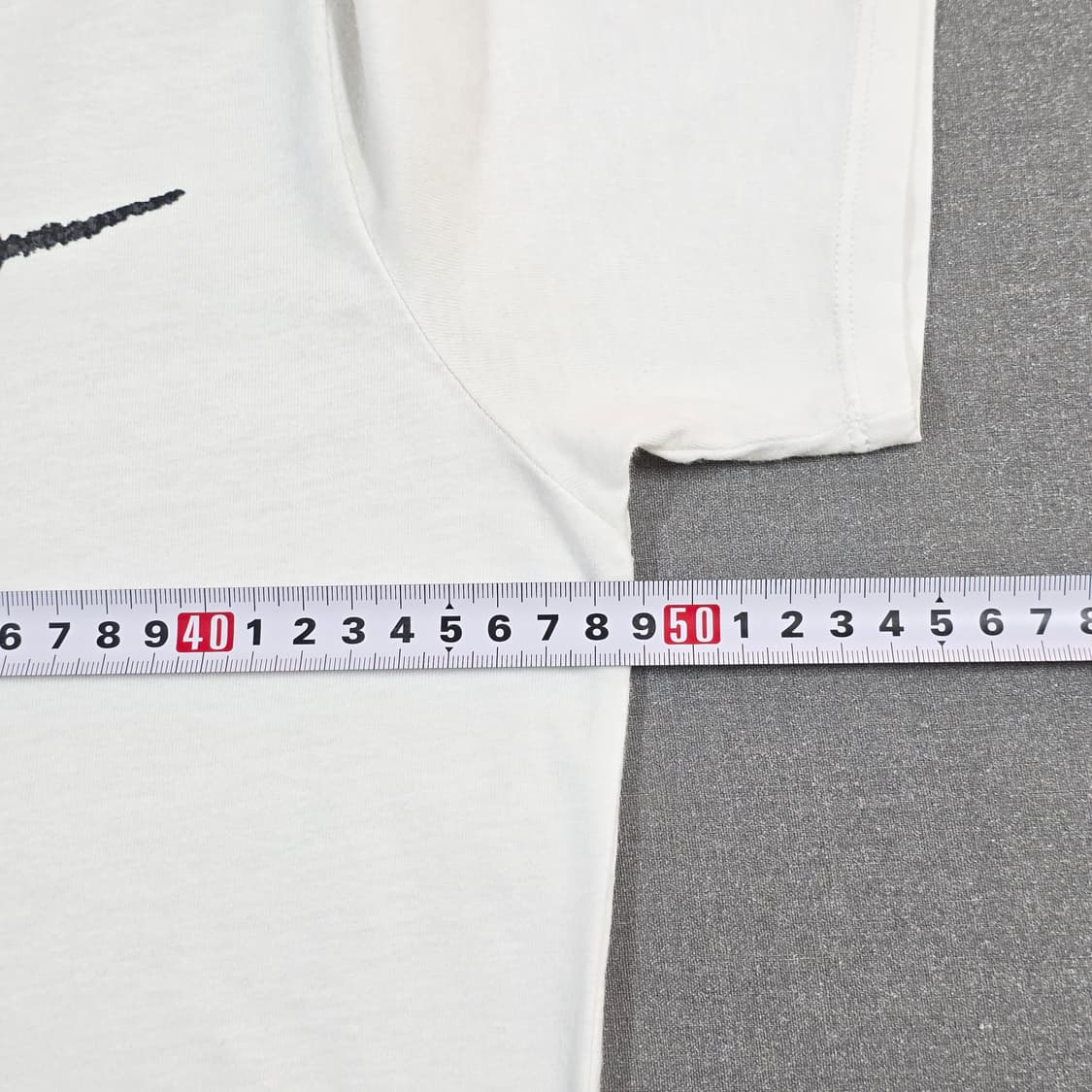 L 95 나이키 빅스우시 스케치 로고 반팔티셔츠 화이트 상품이미지6