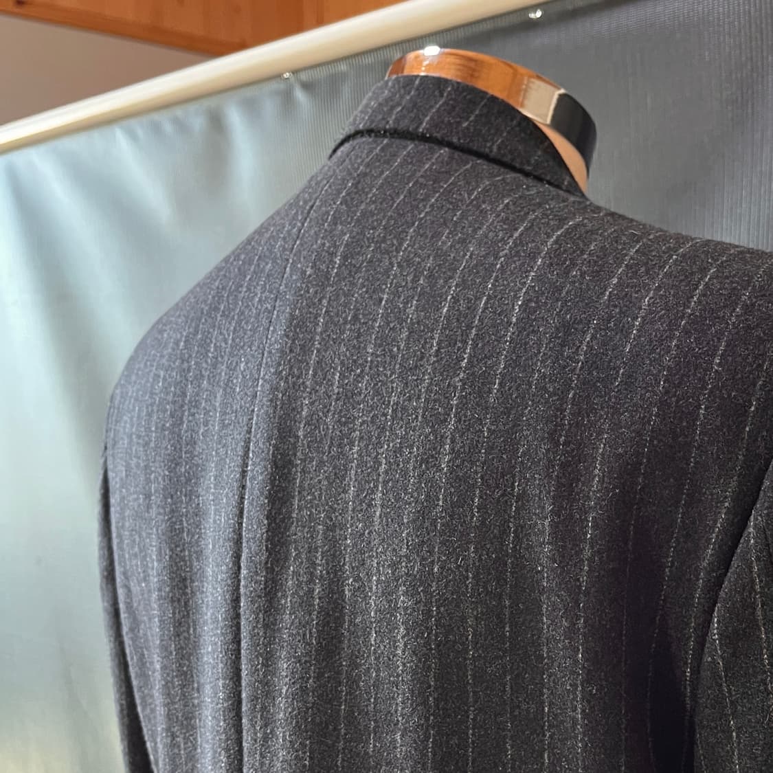 올드 발렌티노 가라바니 더블 브레스티드 헤비울 클래식 자켓  상품이미지5